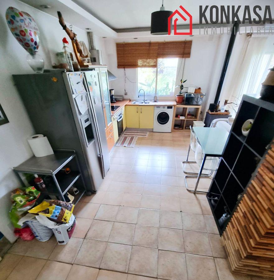 For sale of flat in Arcos de la Frontera