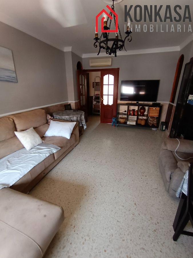 For sale of flat in Arcos de la Frontera