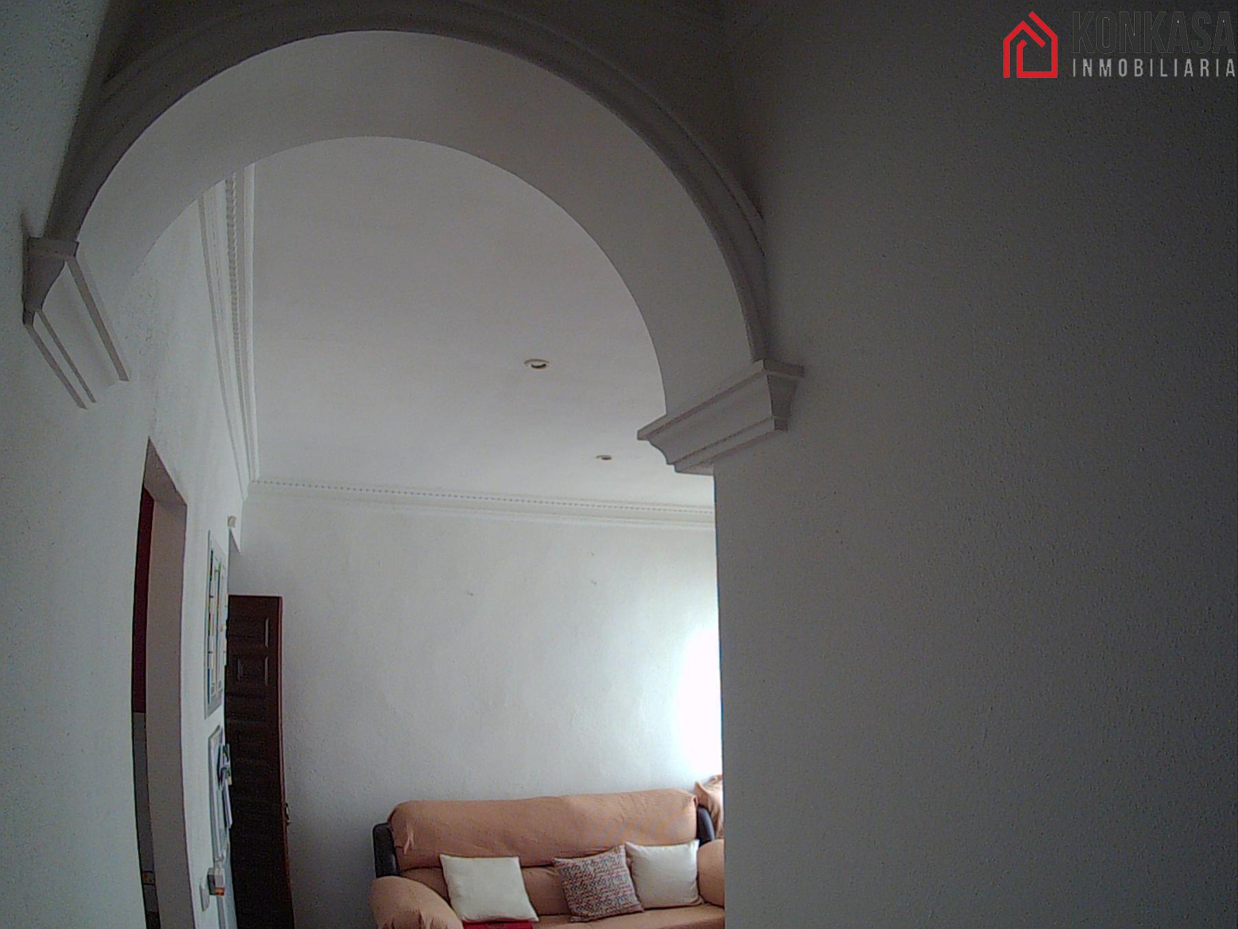 For sale of flat in Arcos de la Frontera