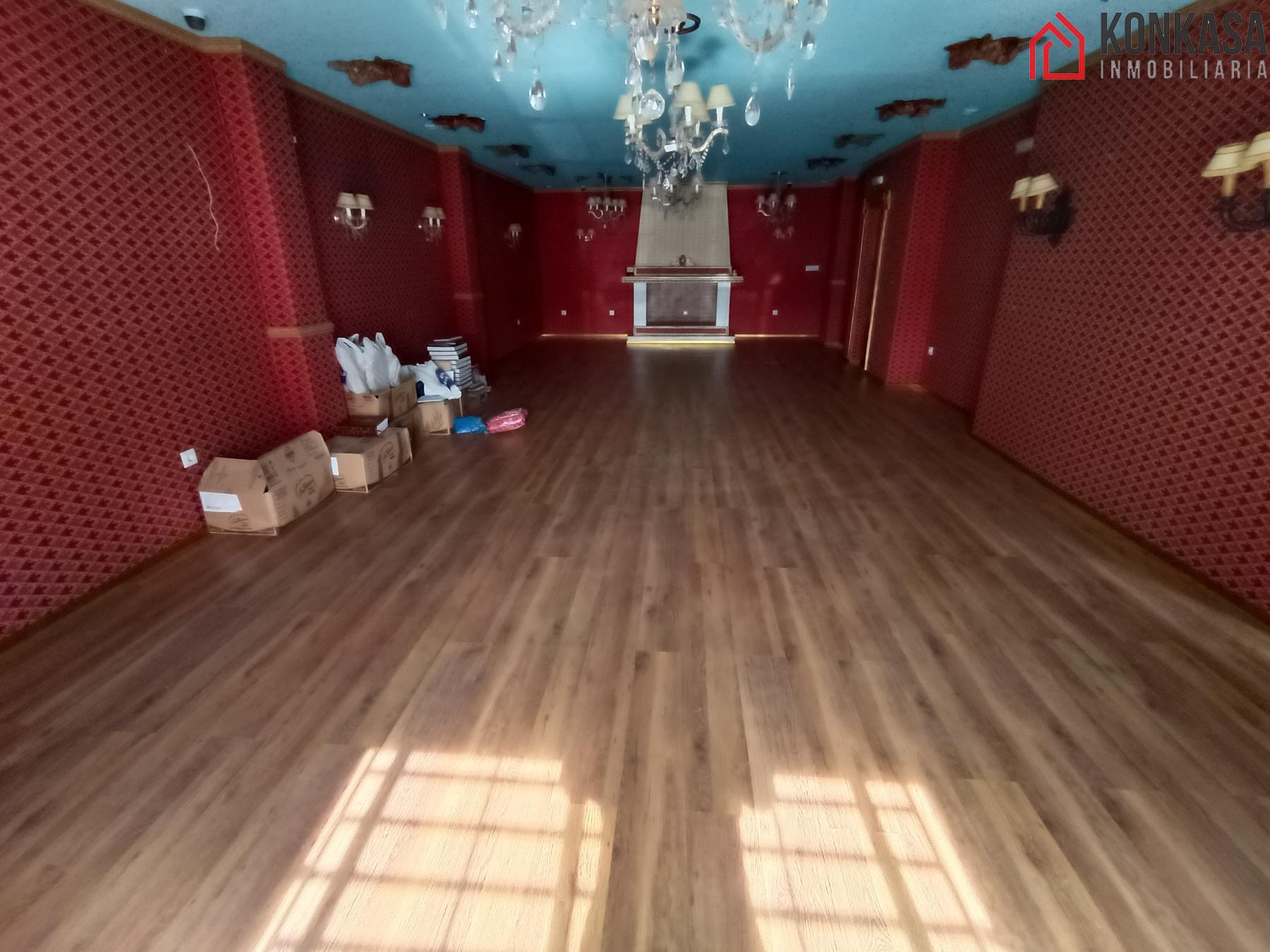 For sale of commercial in Arcos de la Frontera