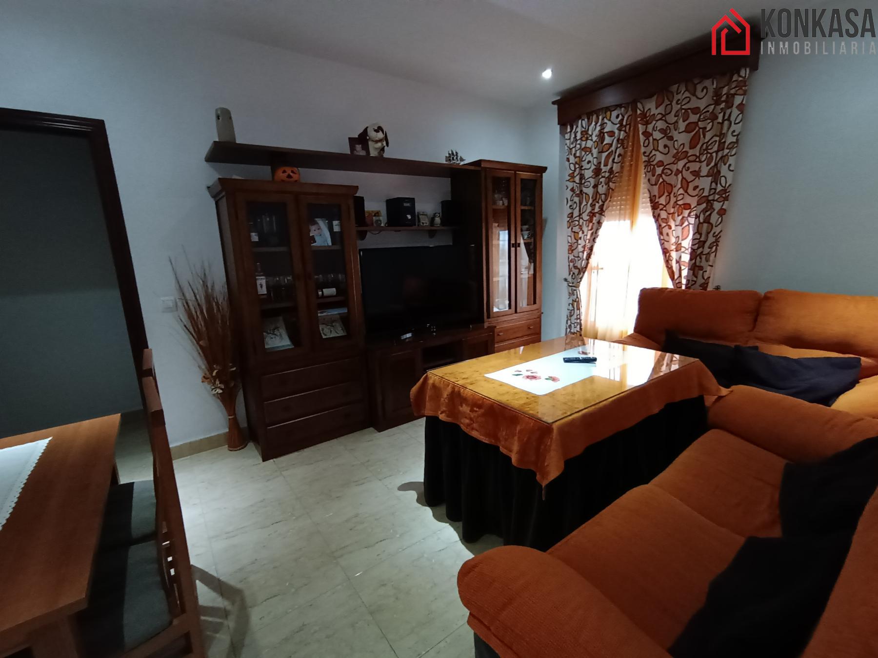 For sale of flat in Arcos de la Frontera