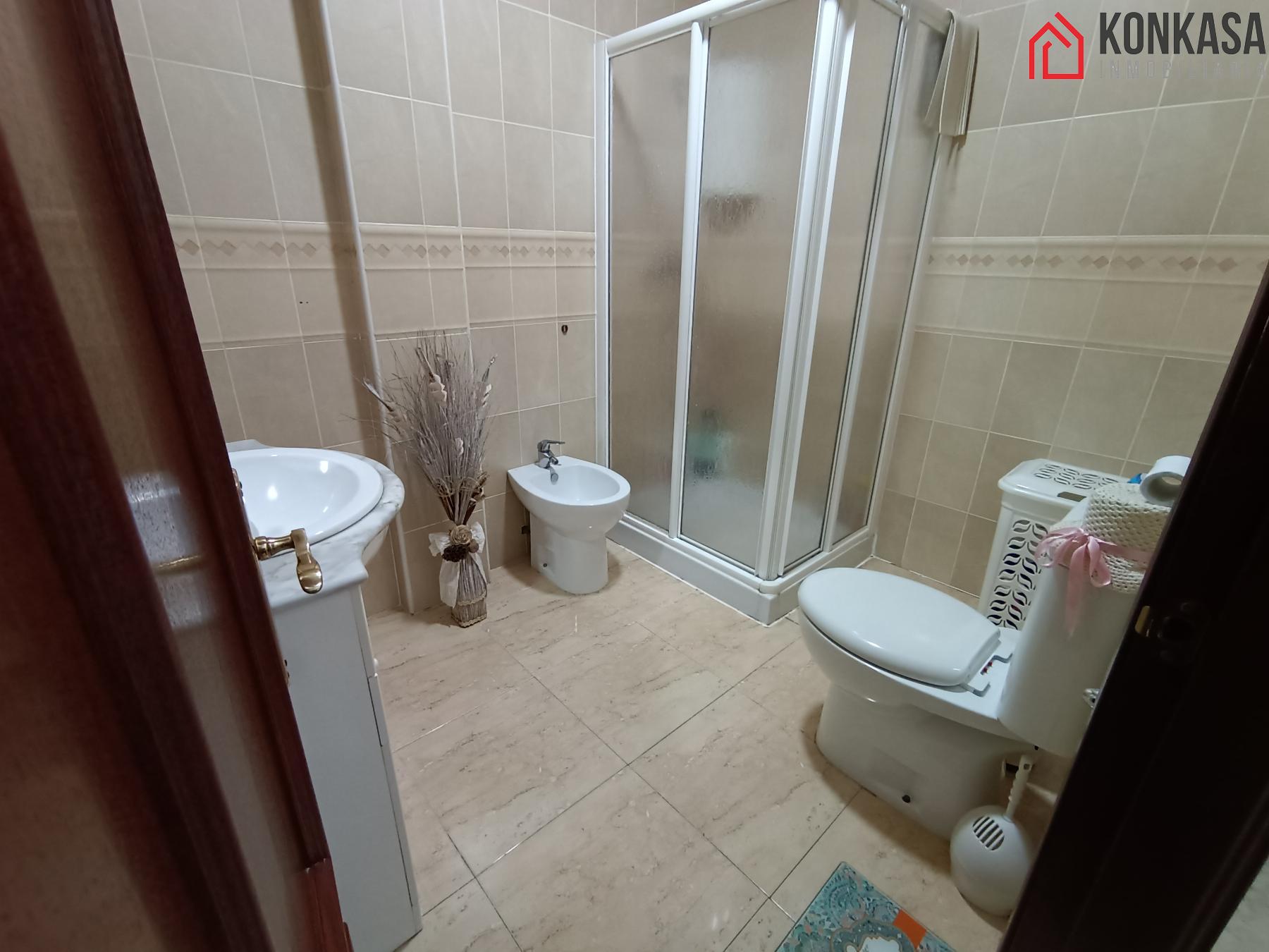 For sale of flat in Arcos de la Frontera