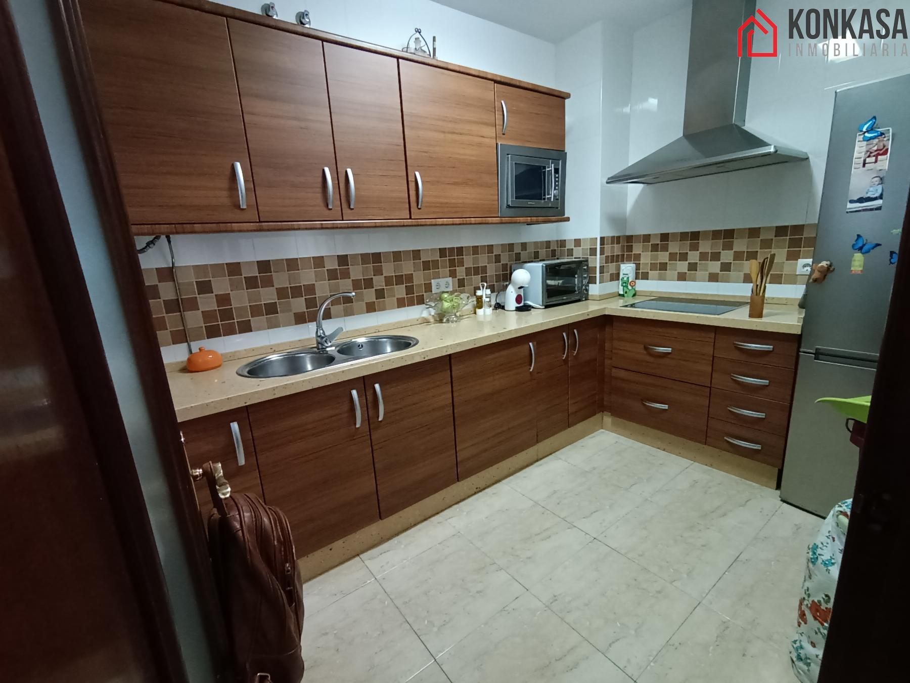 For sale of flat in Arcos de la Frontera