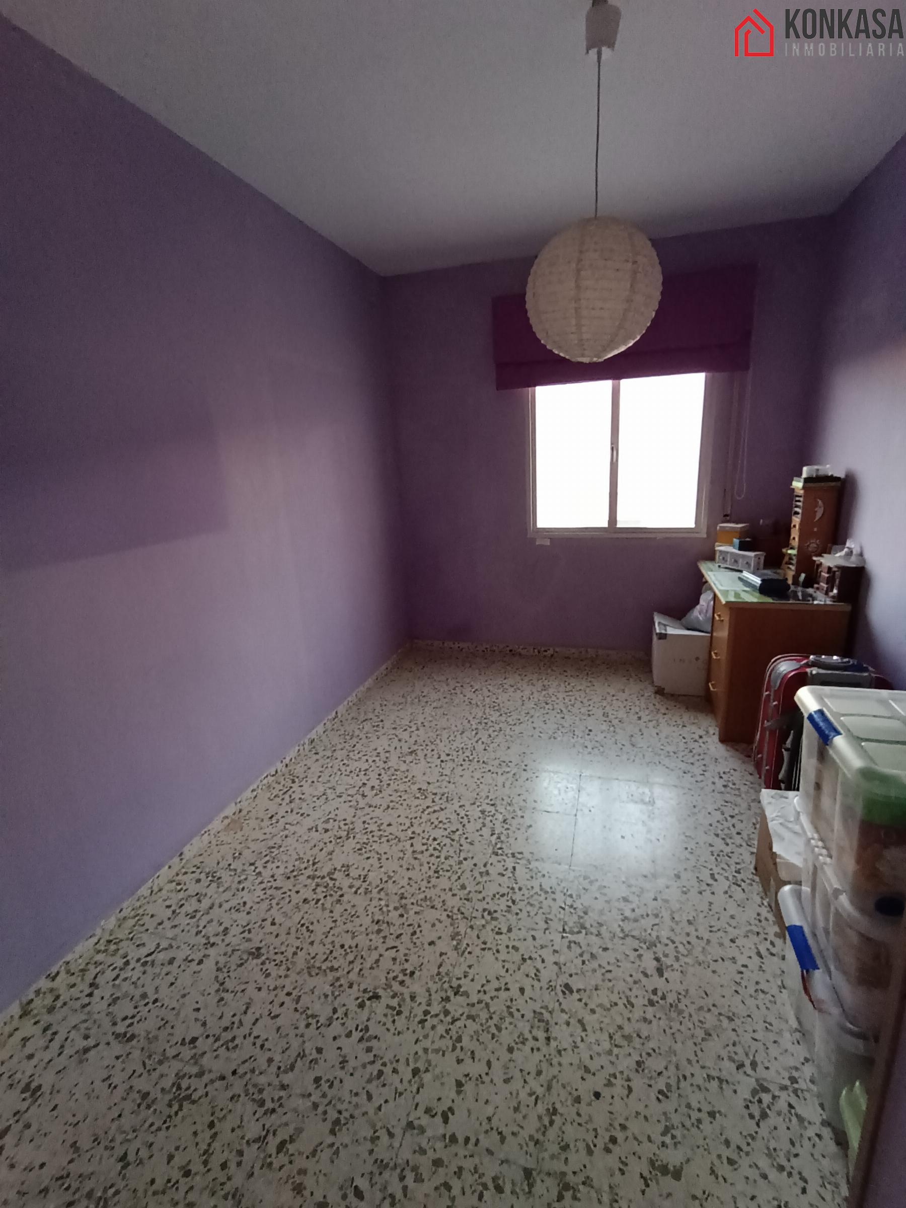 For sale of flat in Arcos de la Frontera