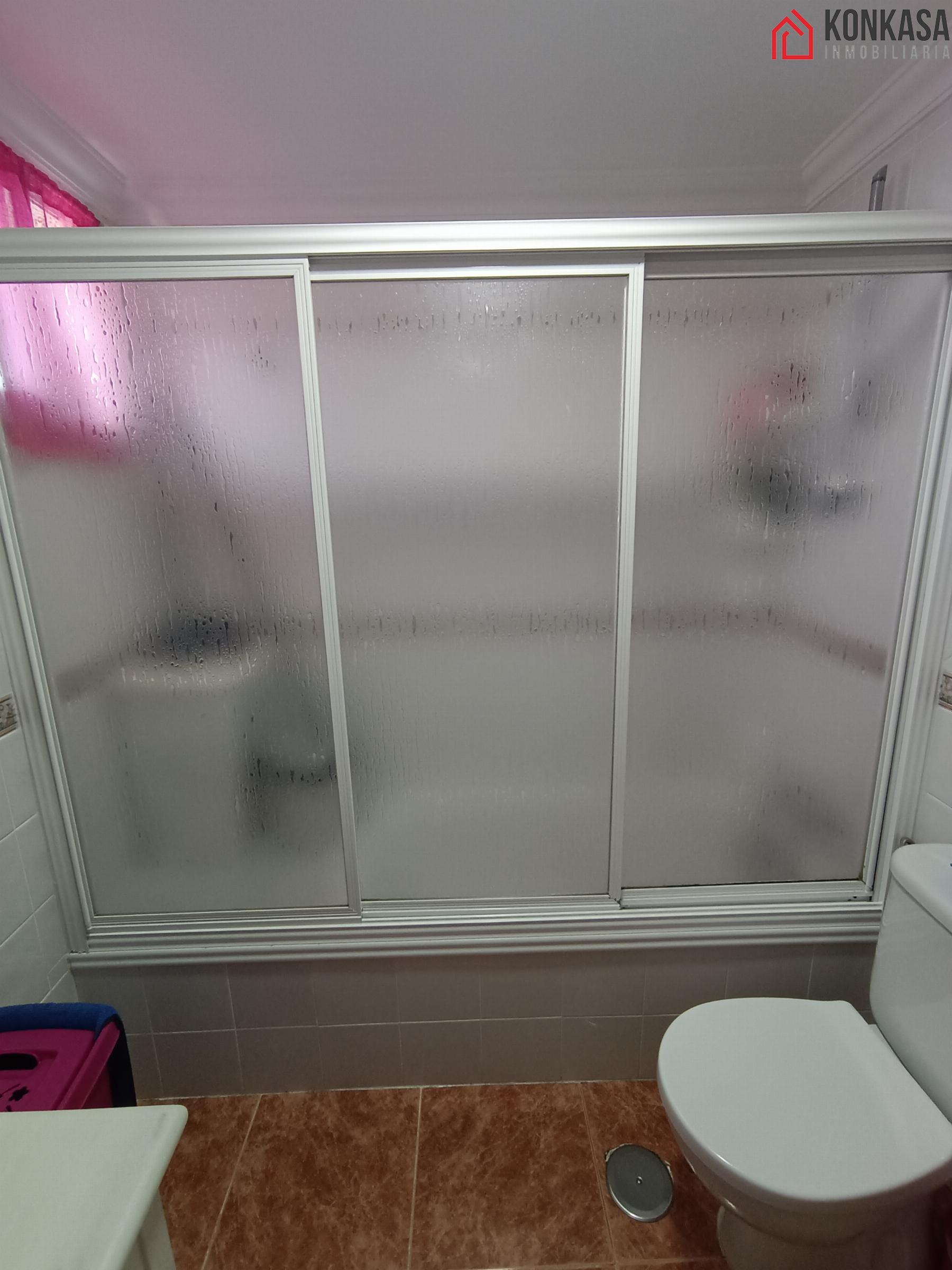 For sale of flat in Arcos de la Frontera