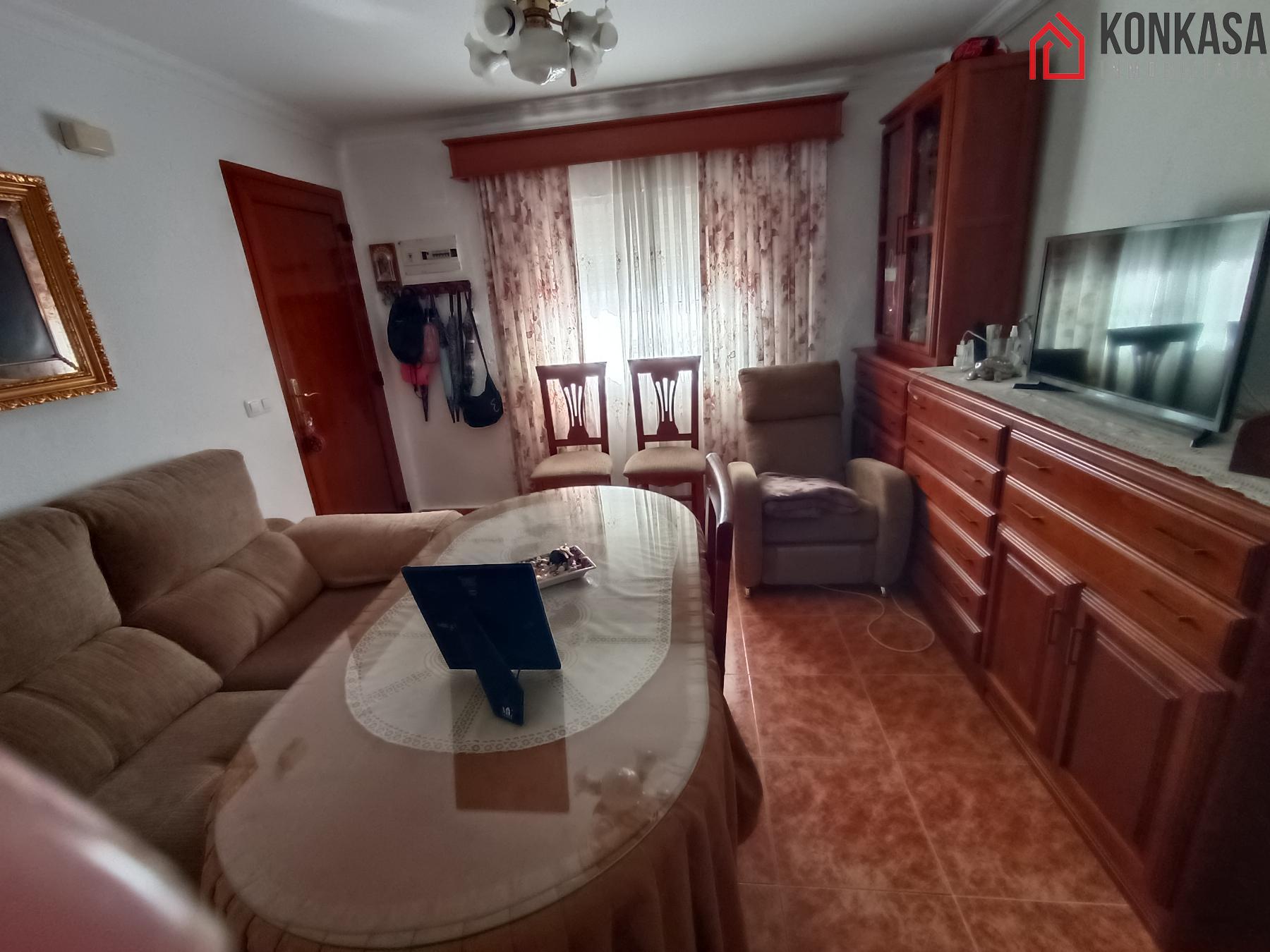 For sale of flat in Arcos de la Frontera