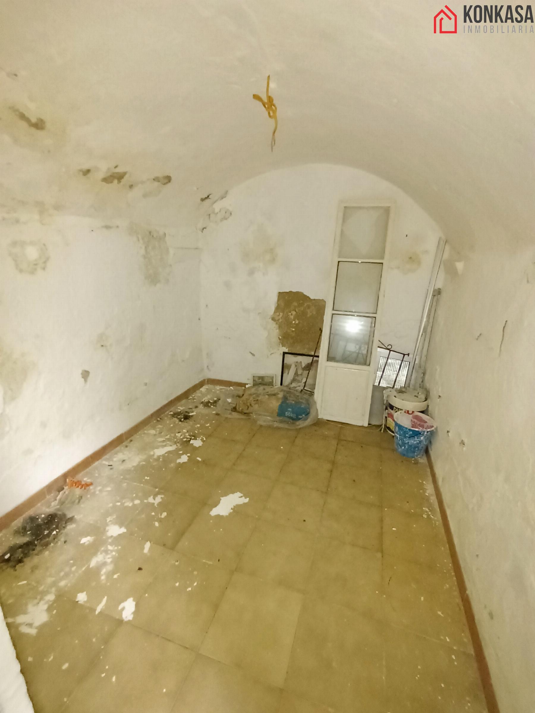 For sale of flat in Arcos de la Frontera