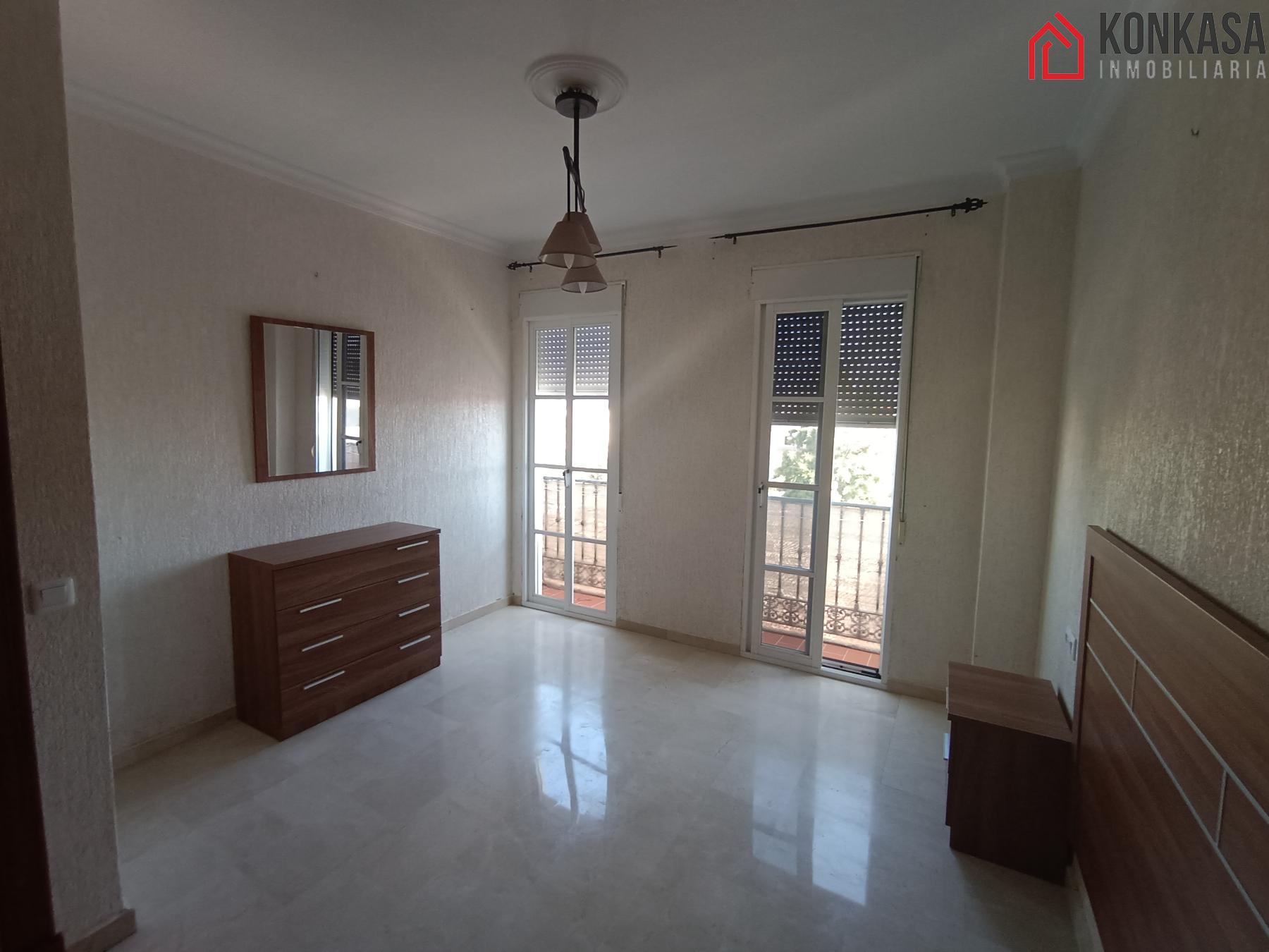 For sale of flat in Jédula