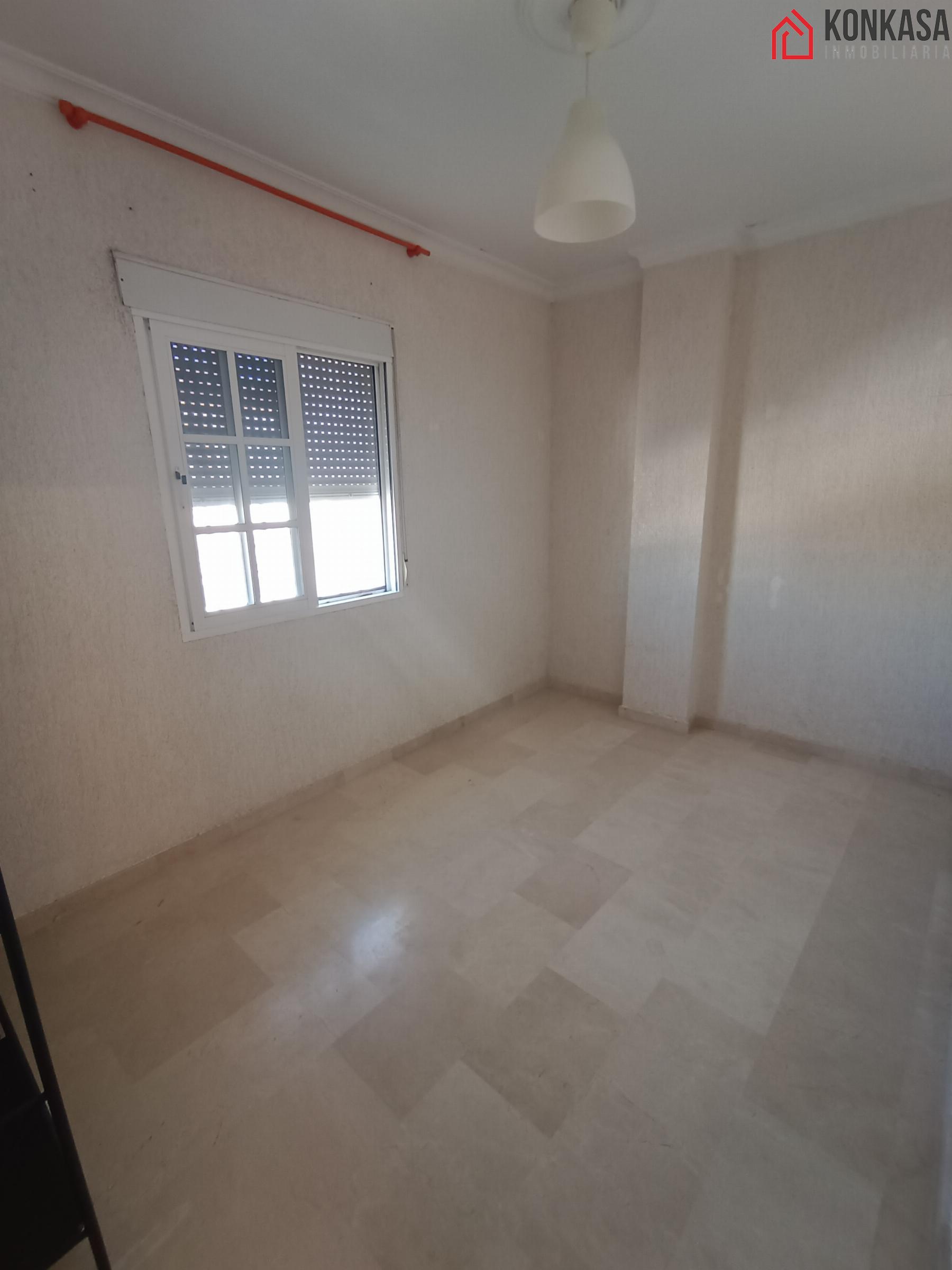 For sale of flat in Jédula