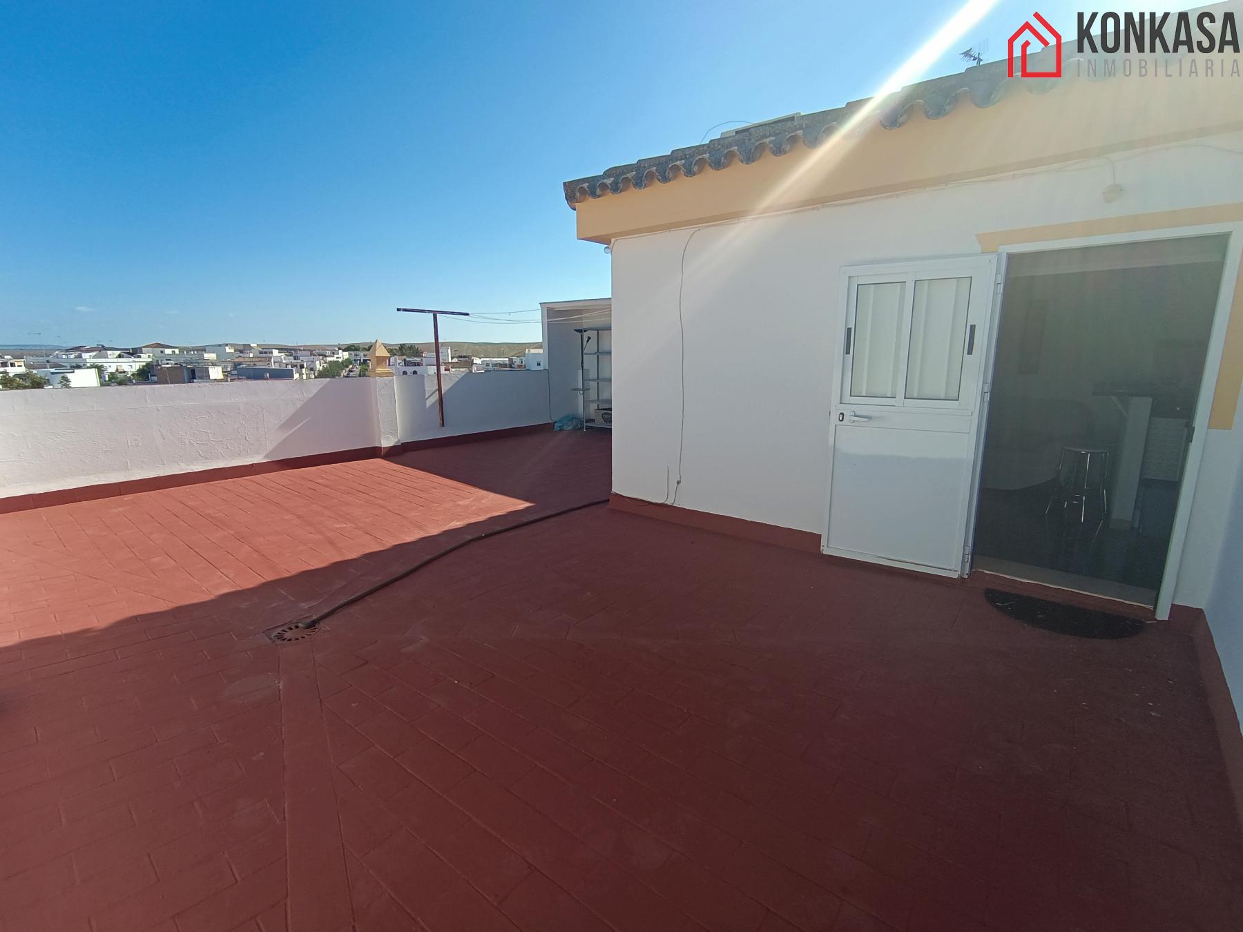 For sale of flat in Jédula