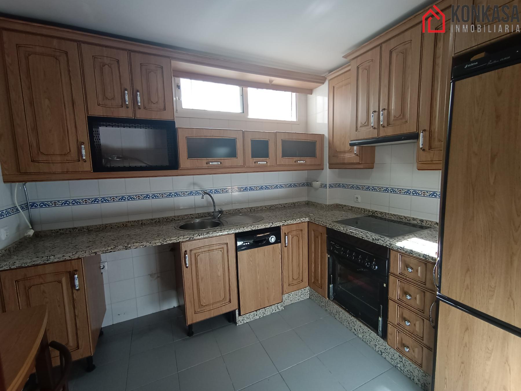For sale of flat in Jédula