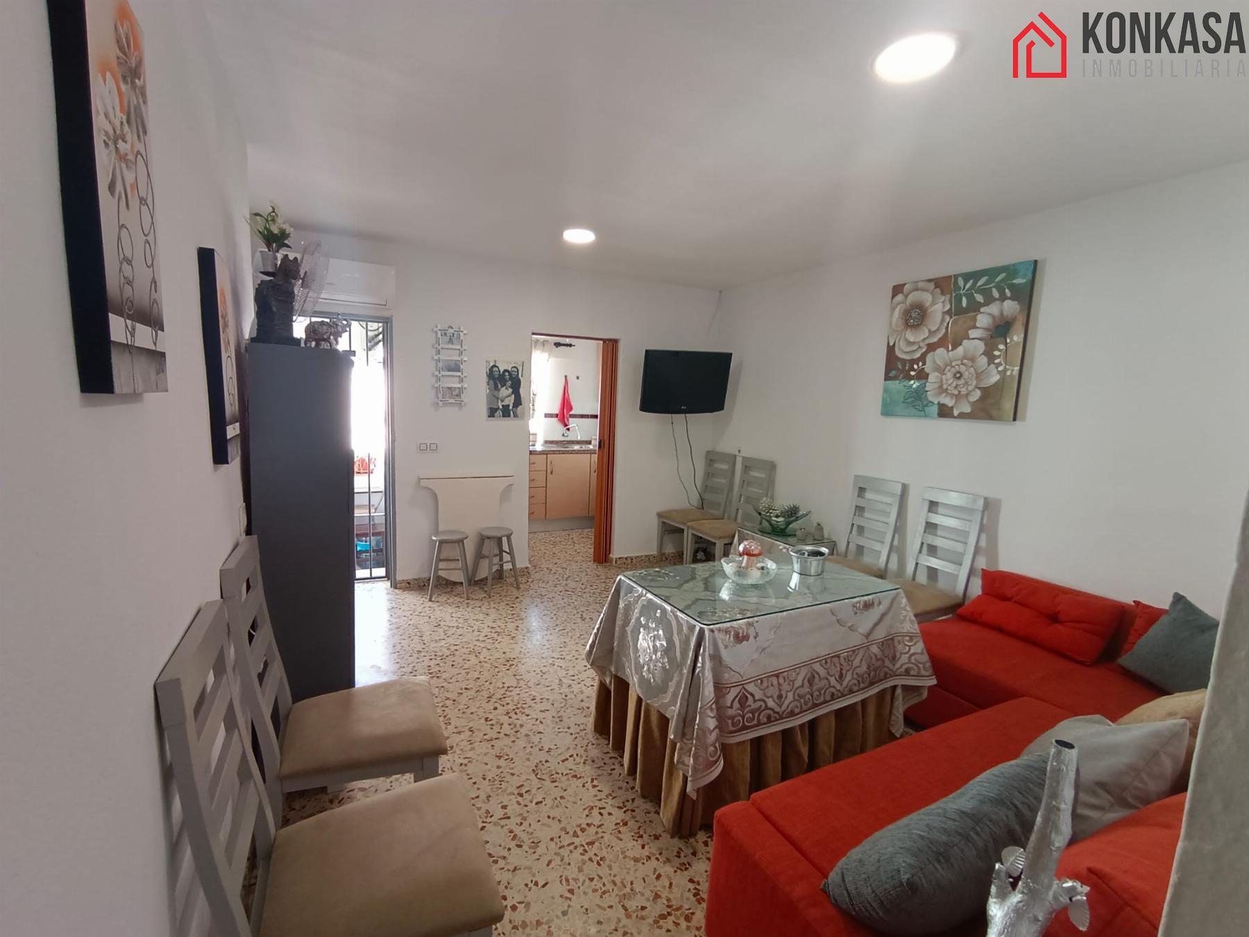 For sale of flat in Arcos de la Frontera