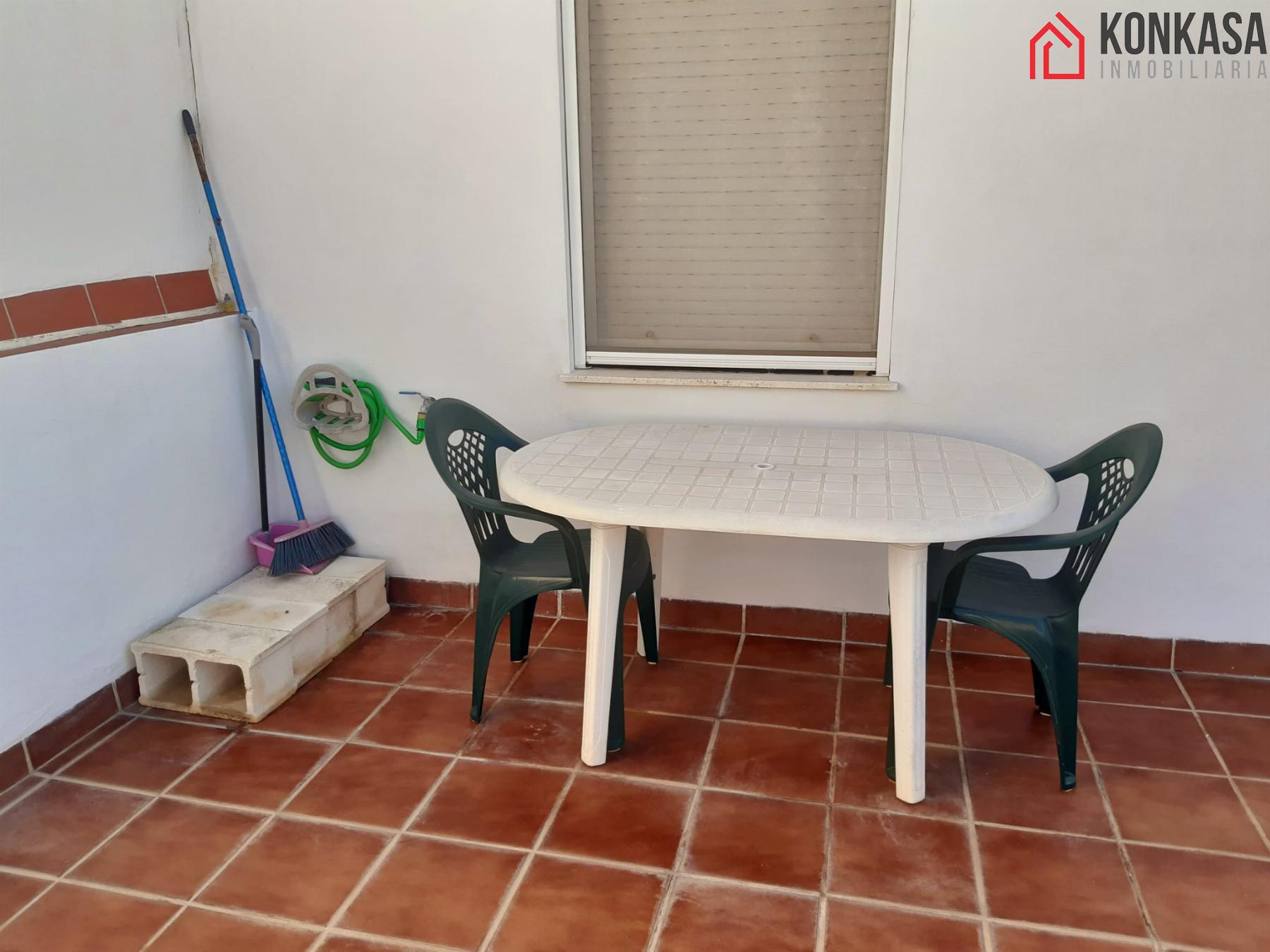 For sale of flat in Arcos de la Frontera