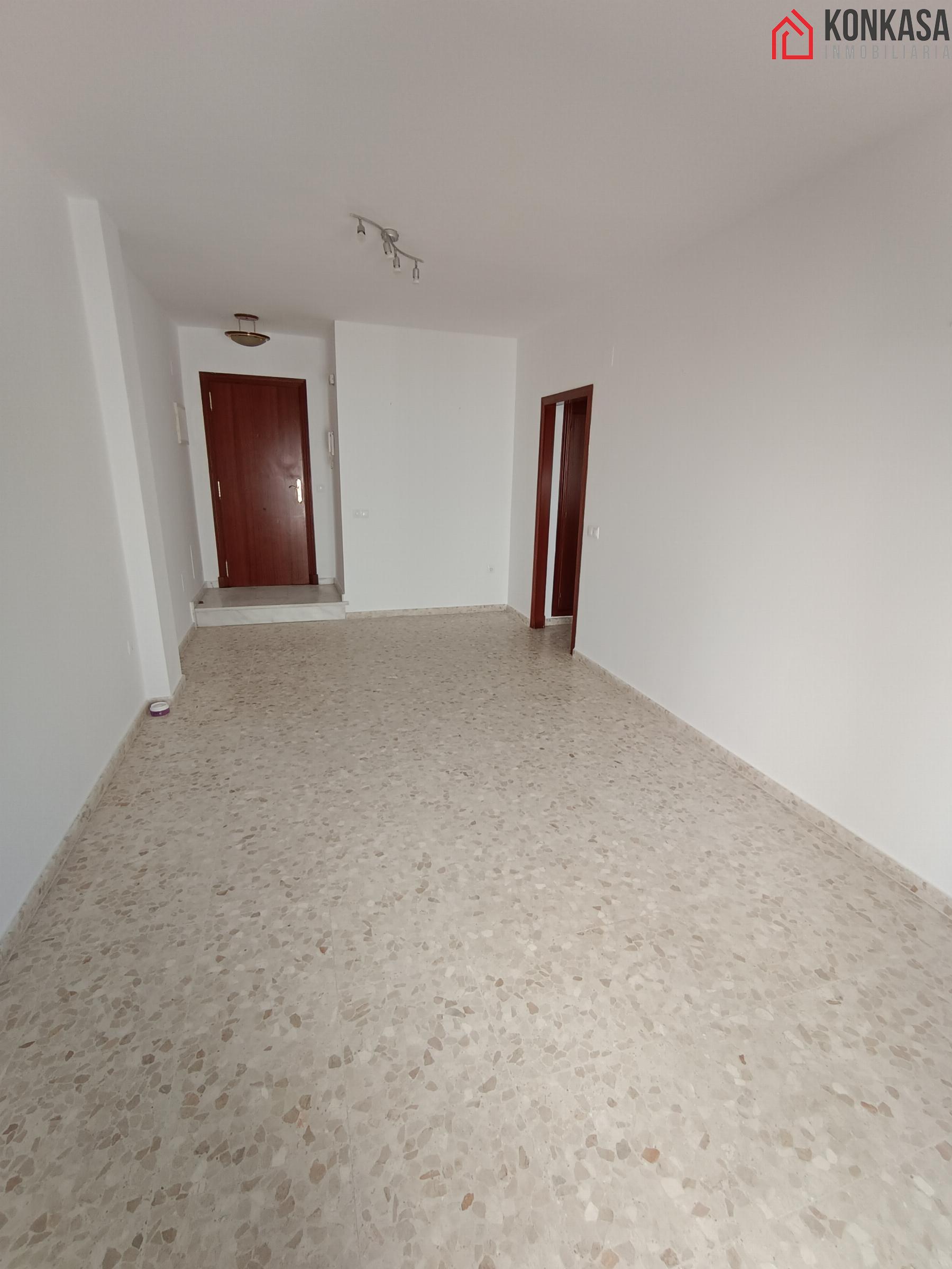 For sale of flat in Arcos de la Frontera