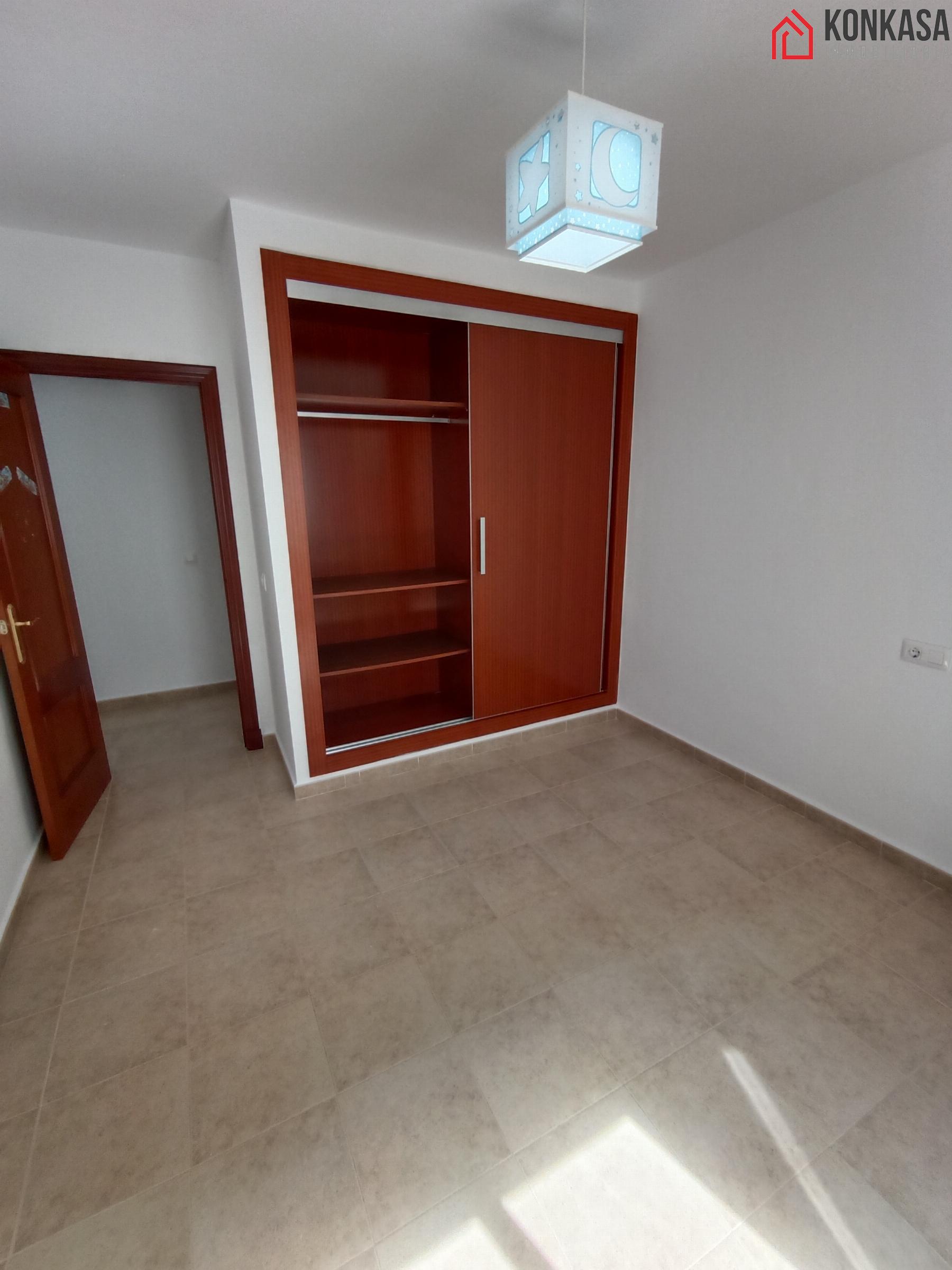 For sale of flat in Arcos de la Frontera