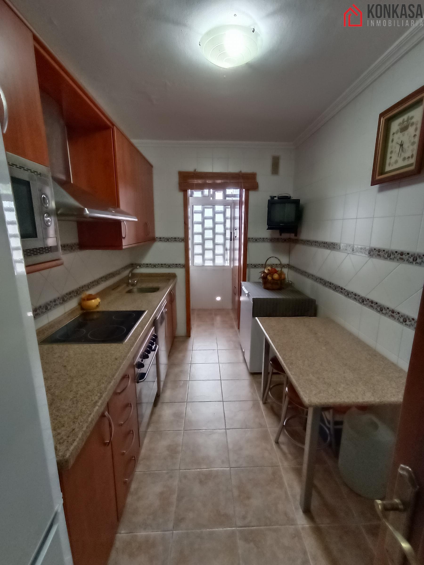 For sale of flat in Arcos de la Frontera