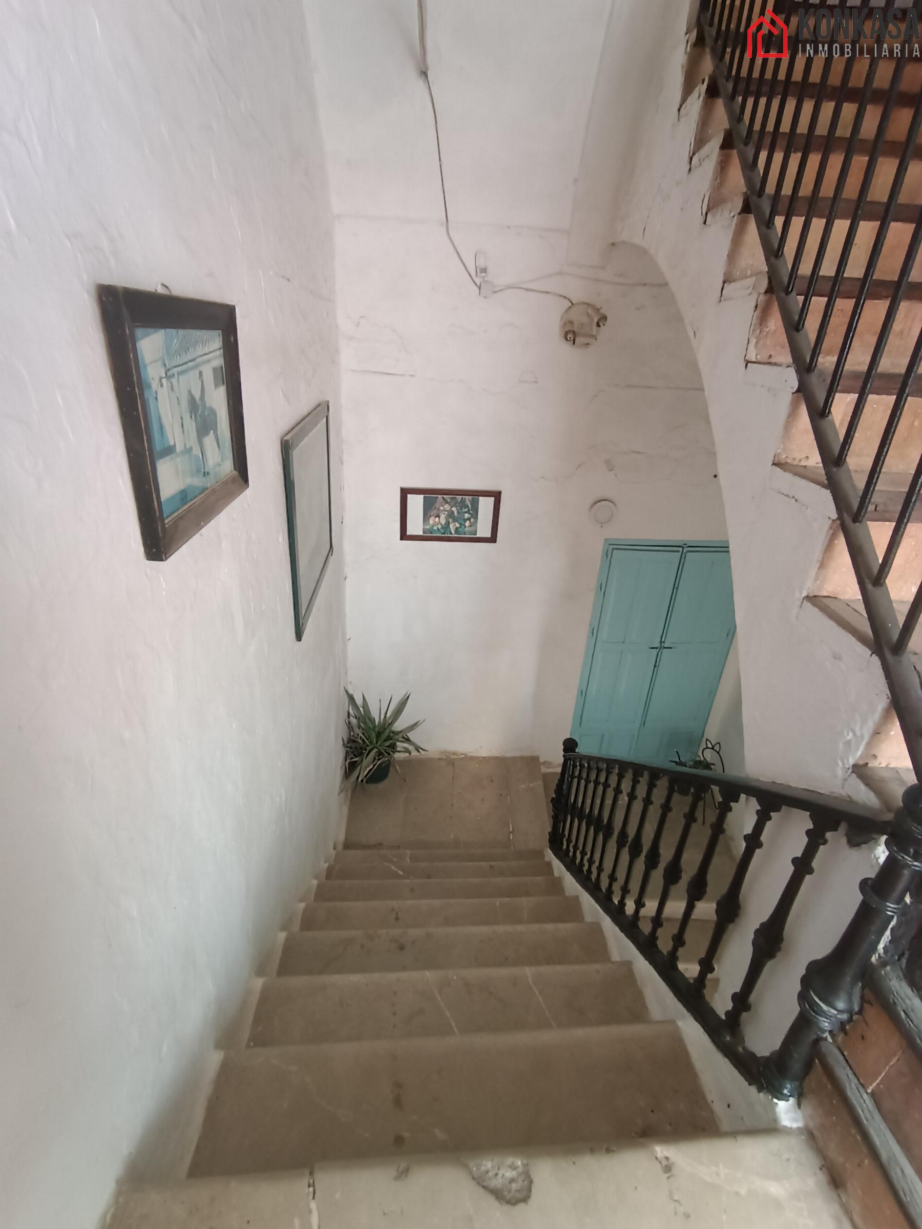 For sale of flat in Arcos de la Frontera