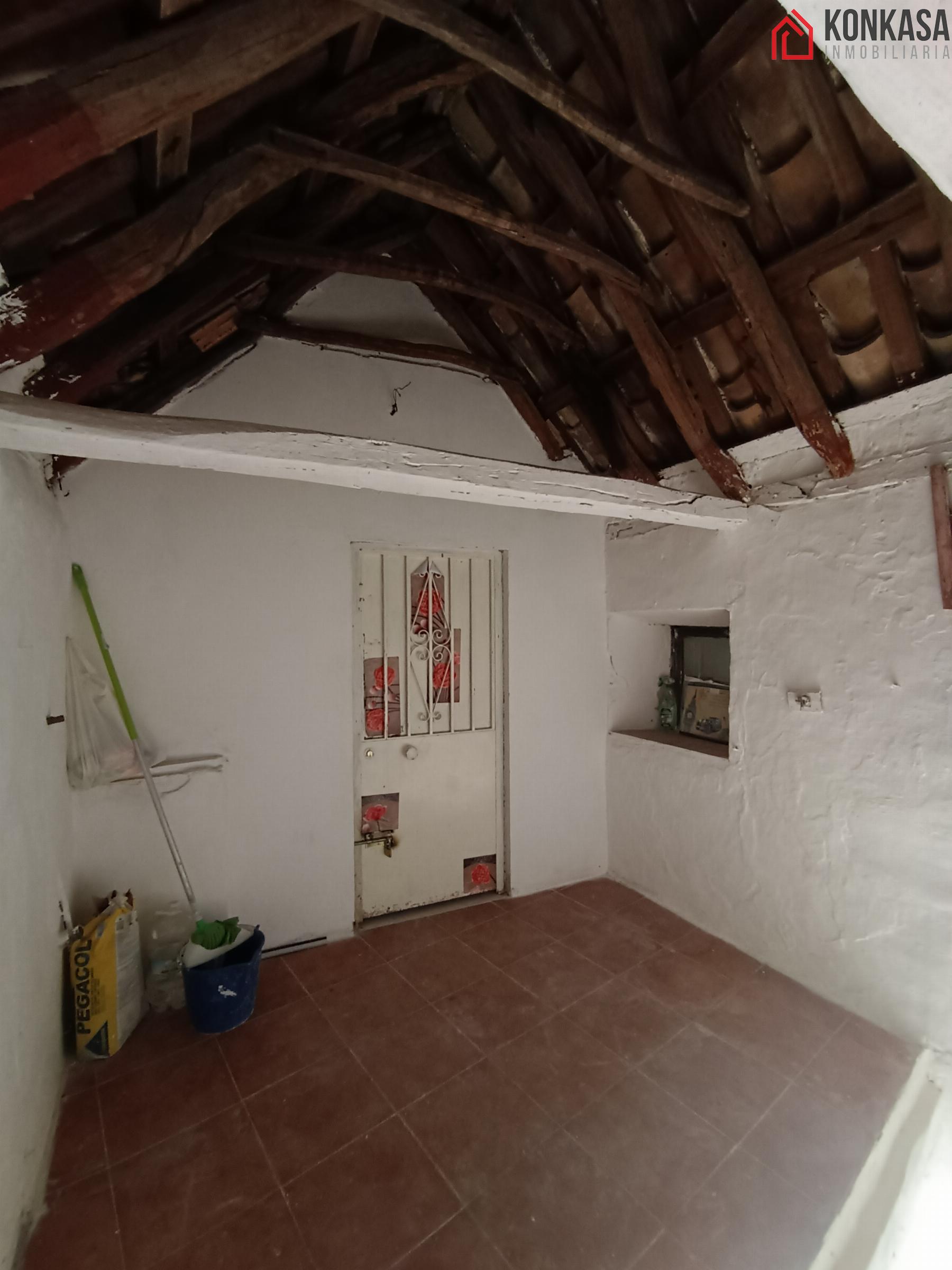 For sale of flat in Arcos de la Frontera