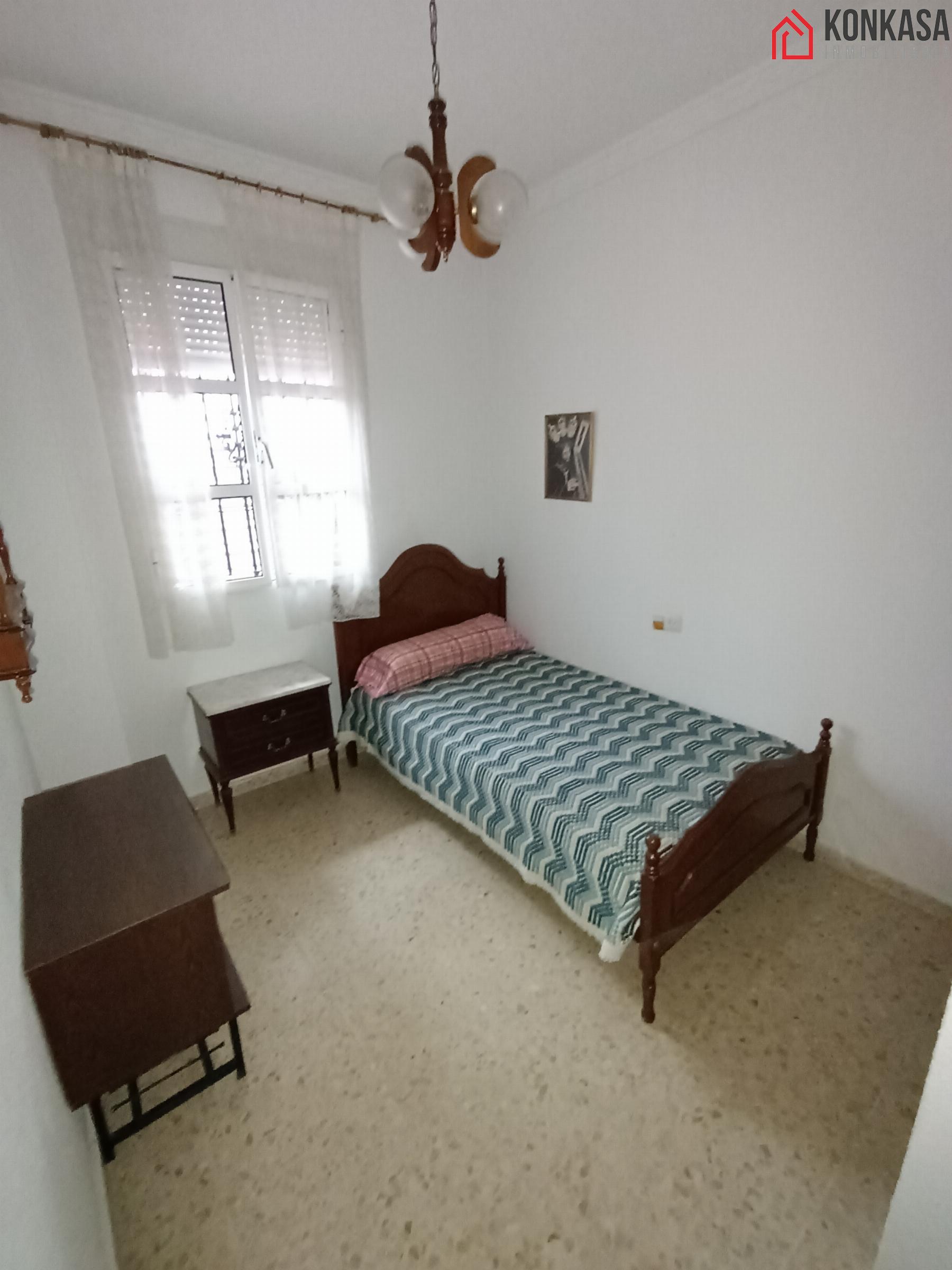 For sale of flat in Arcos de la Frontera