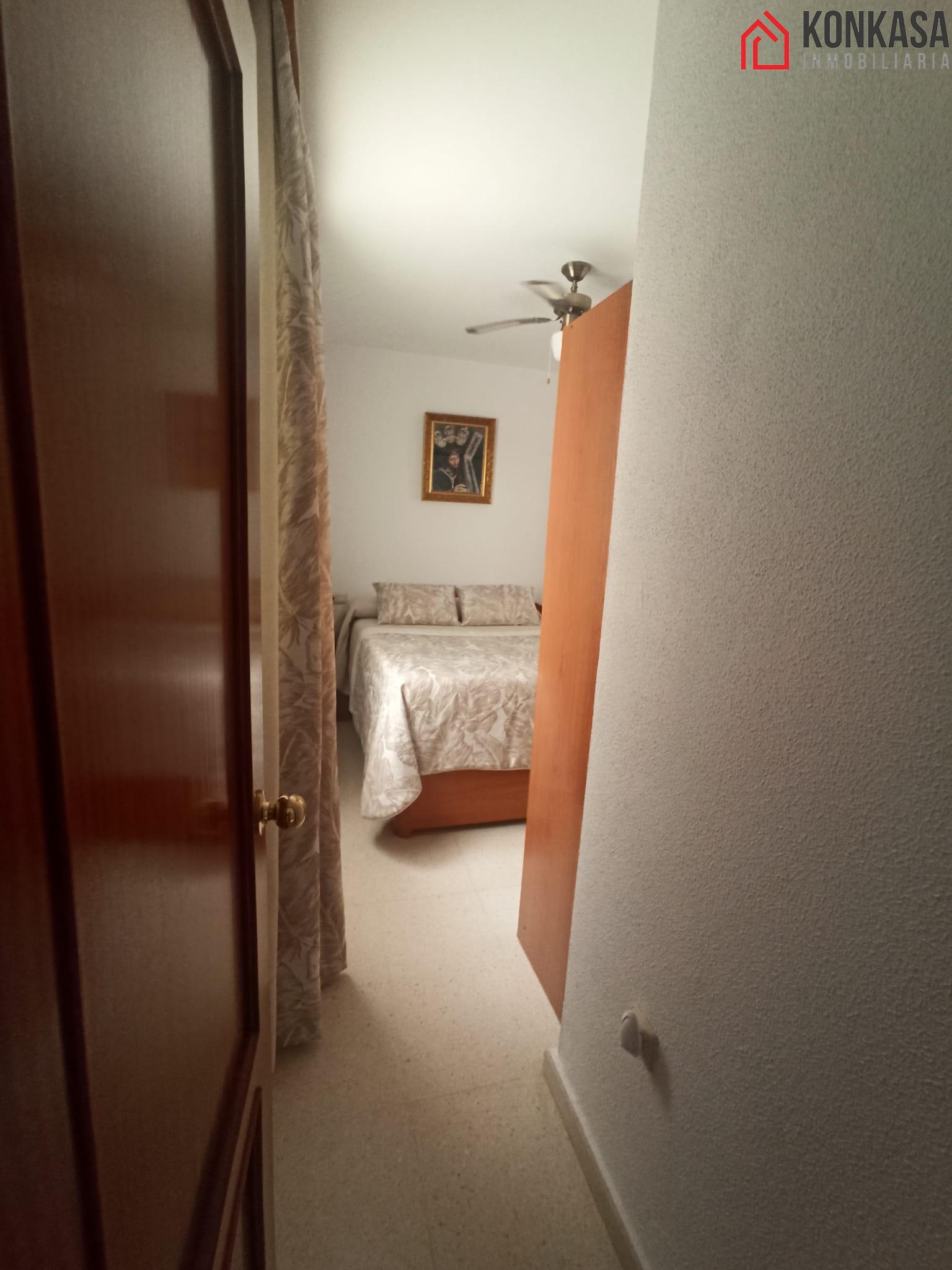 For sale of flat in Arcos de la Frontera