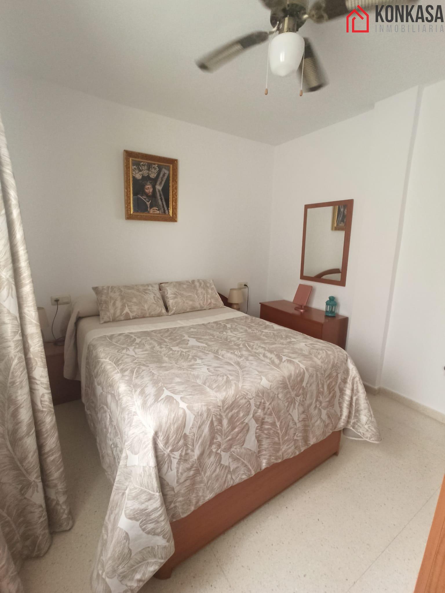 For sale of flat in Arcos de la Frontera