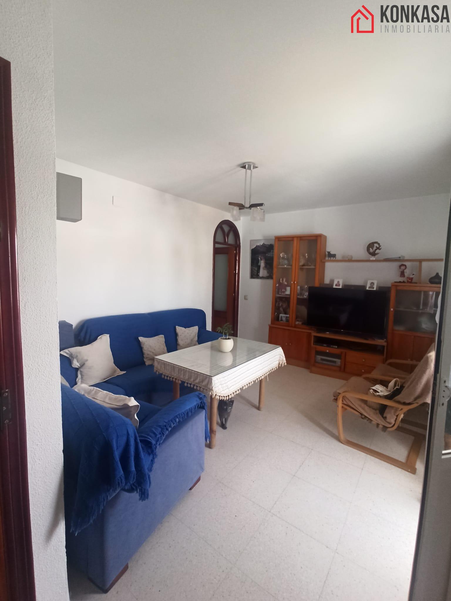 For sale of flat in Arcos de la Frontera