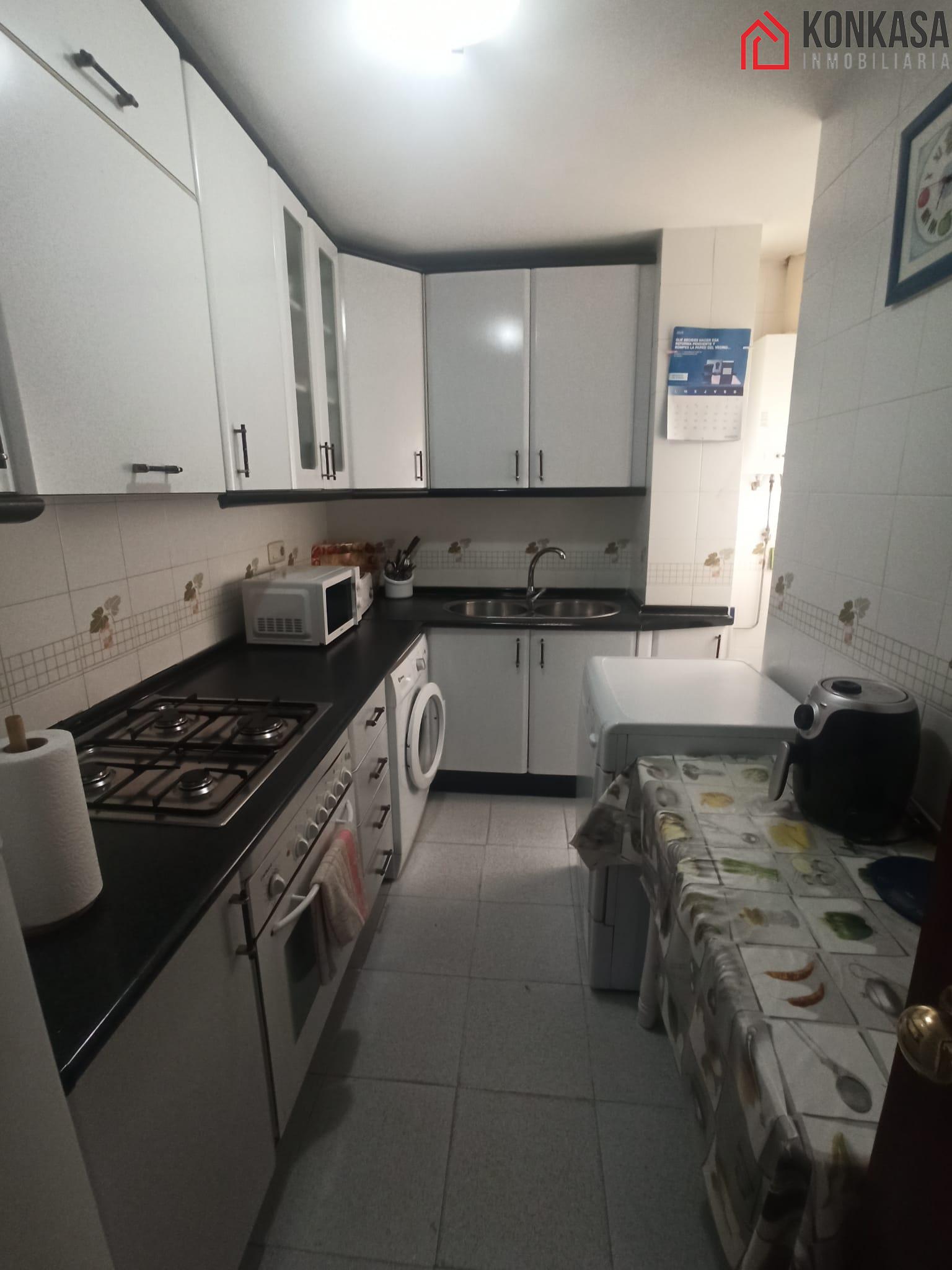 For sale of flat in Arcos de la Frontera