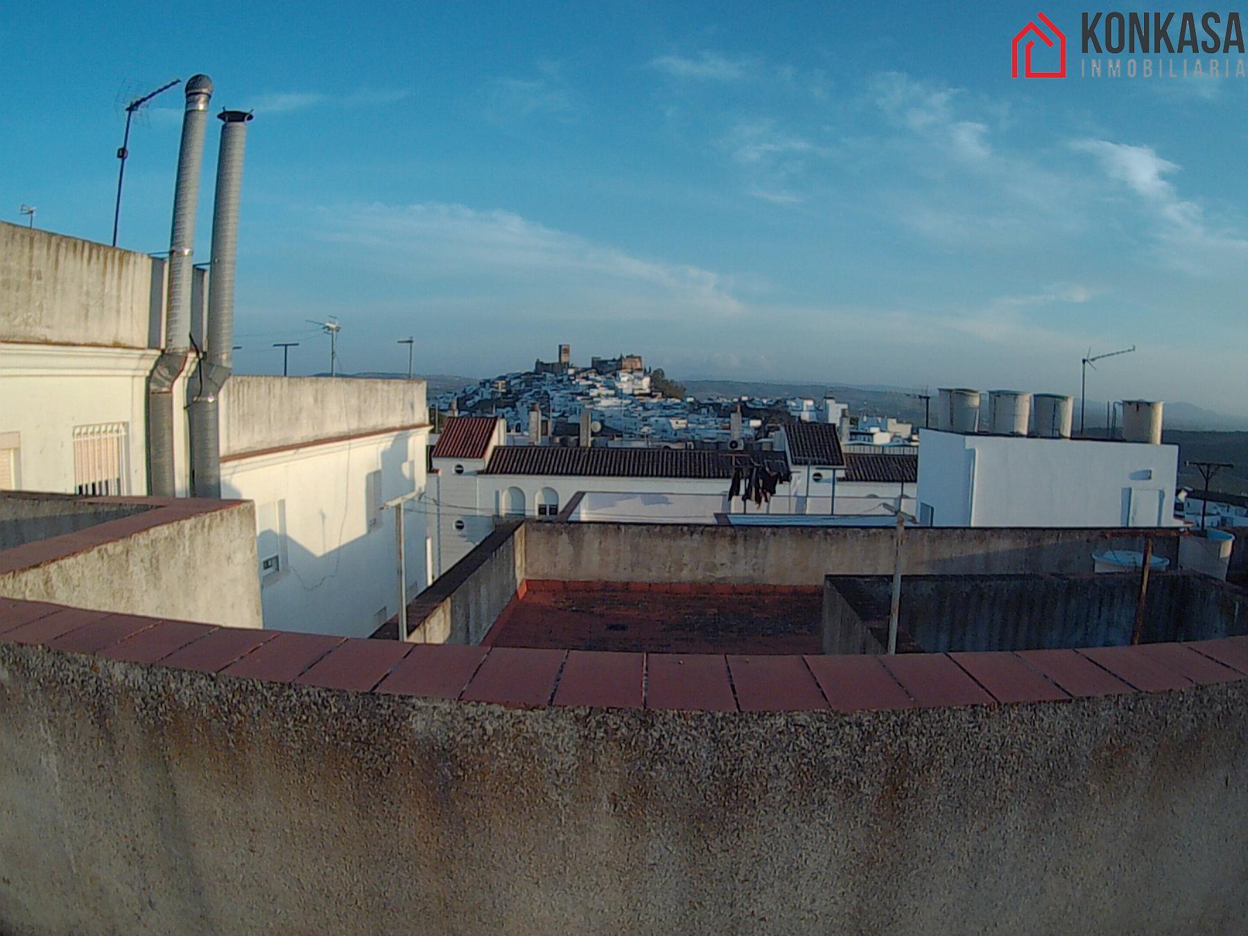 For sale of flat in Arcos de la Frontera