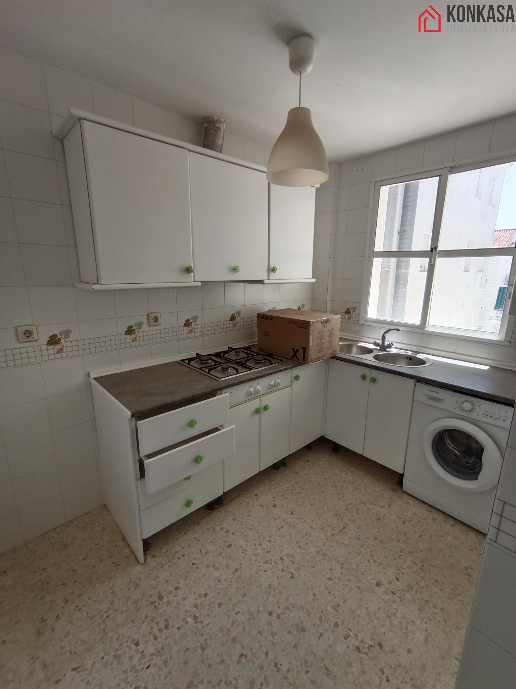 For sale of flat in Arcos de la Frontera