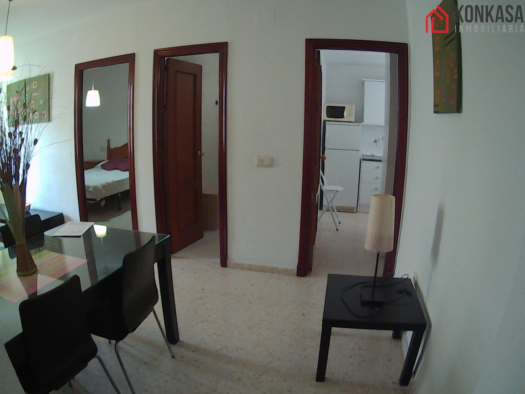 For sale of flat in Arcos de la Frontera