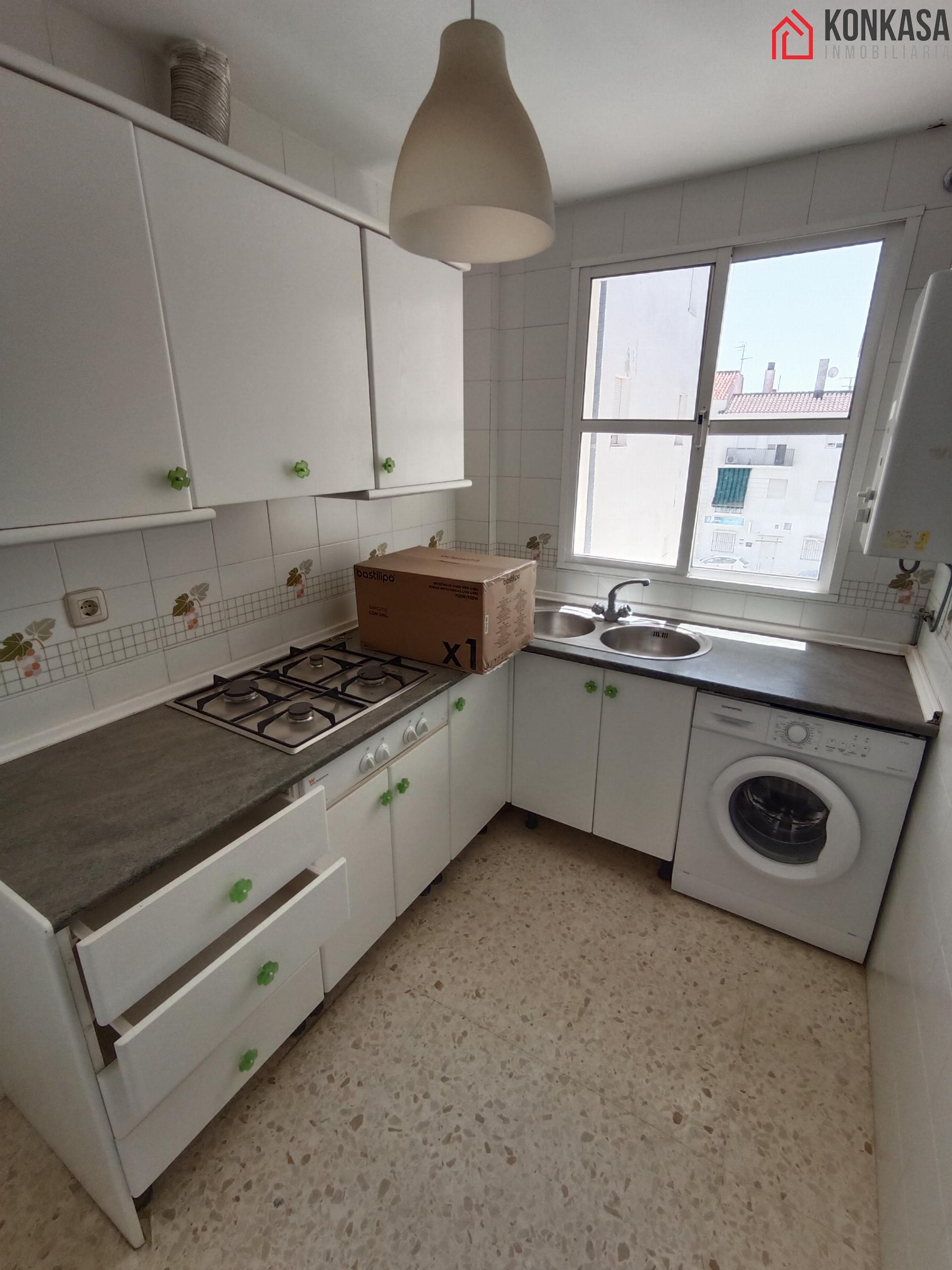 For sale of flat in Arcos de la Frontera