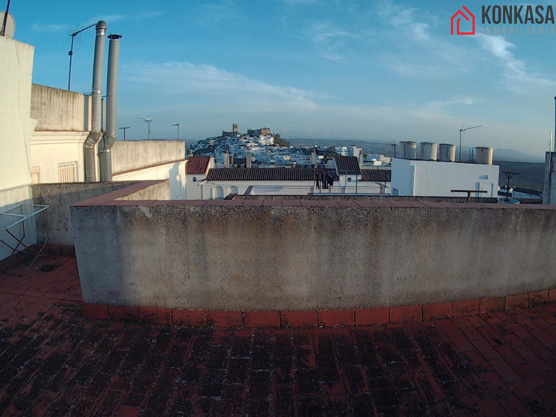 For sale of flat in Arcos de la Frontera