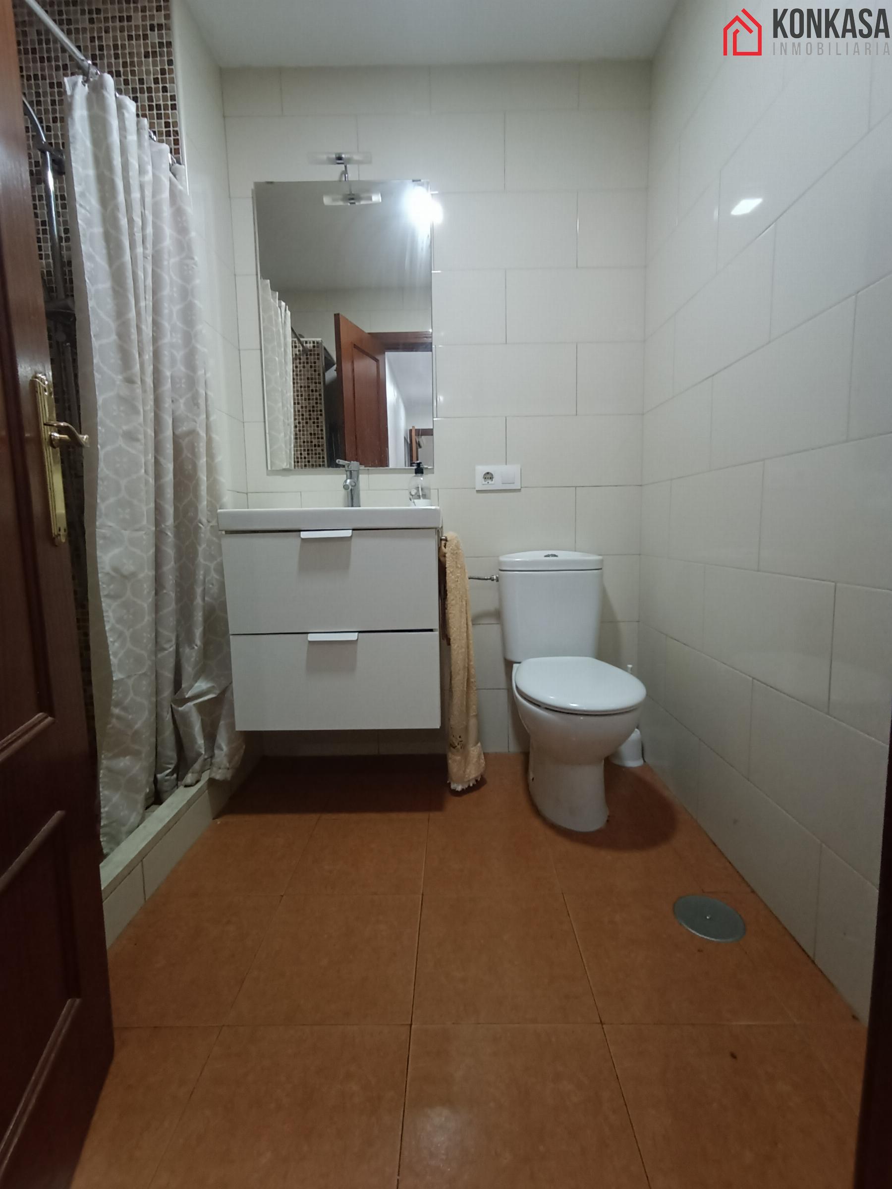 For sale of flat in Arcos de la Frontera