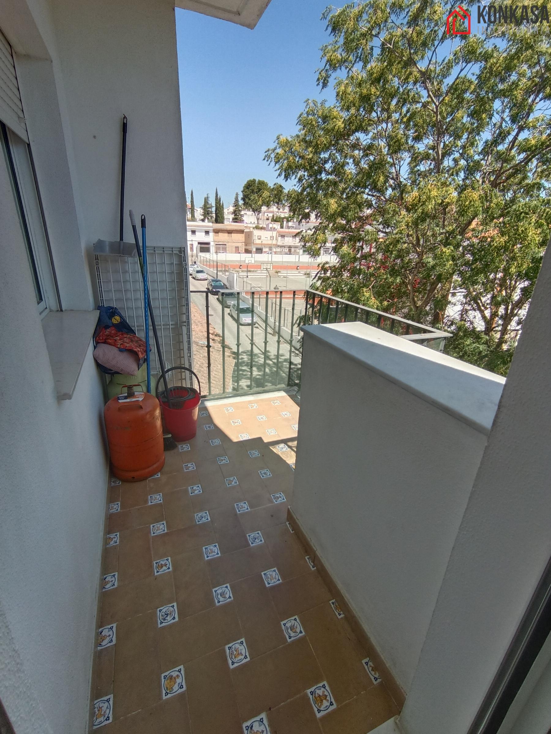 For sale of flat in Arcos de la Frontera