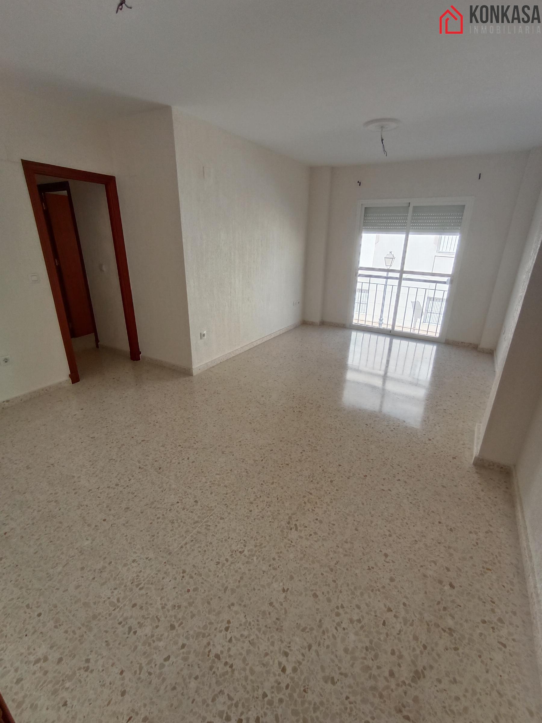 For sale of flat in Arcos de la Frontera