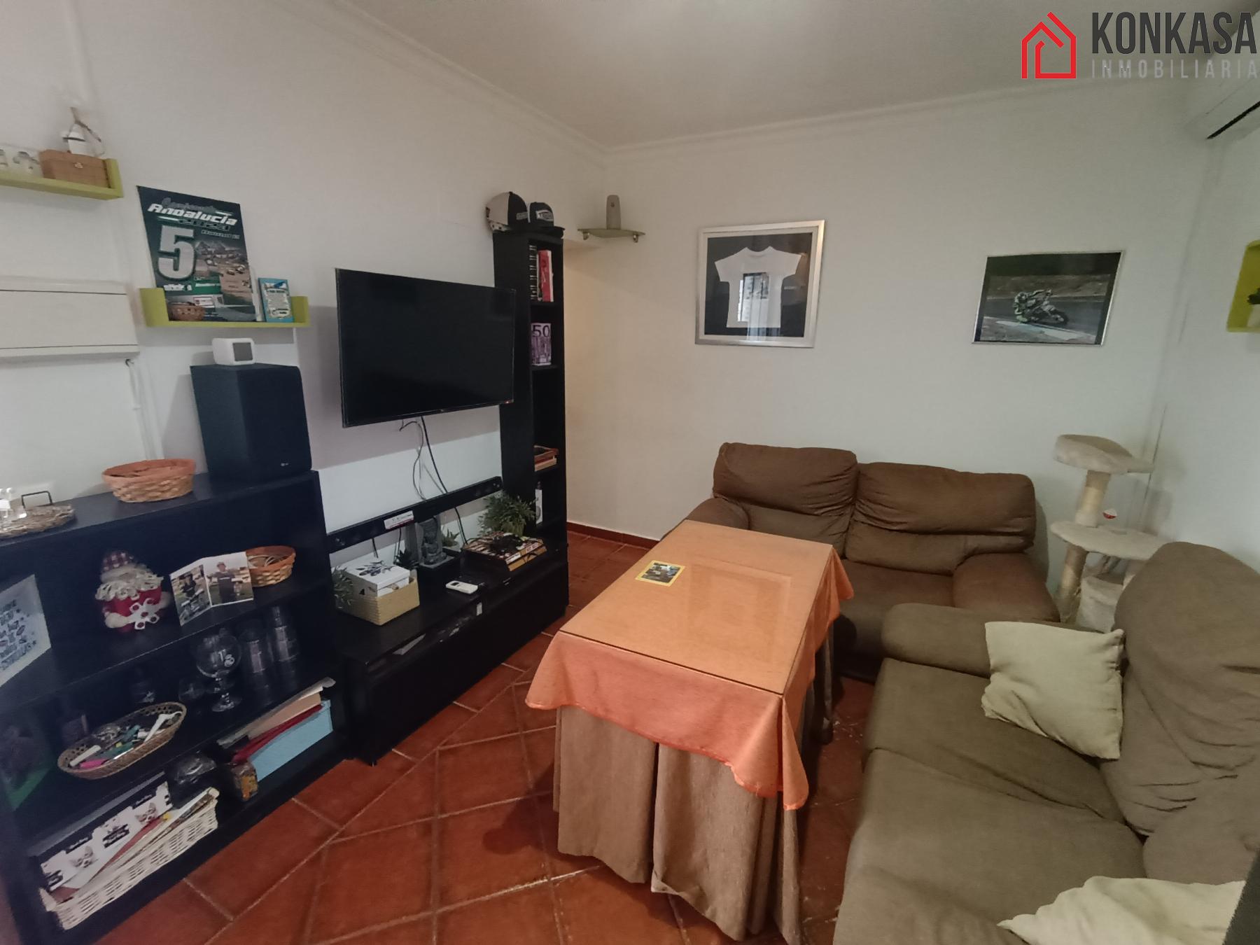 For sale of flat in Arcos de la Frontera