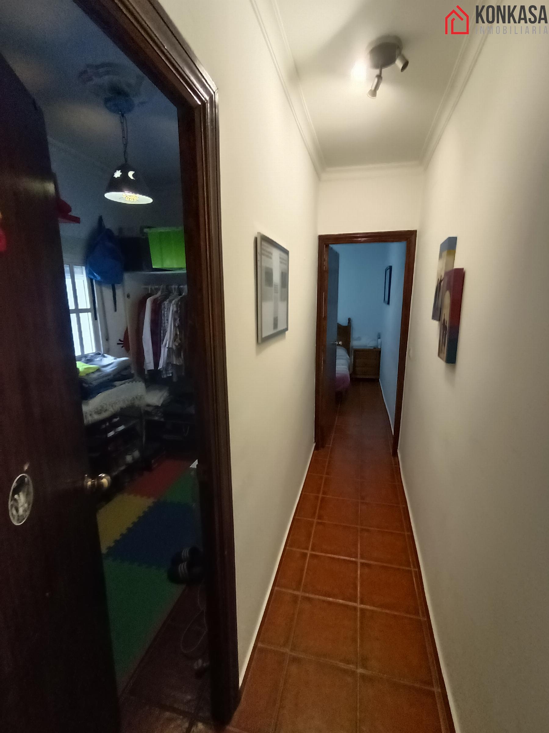 For sale of flat in Arcos de la Frontera