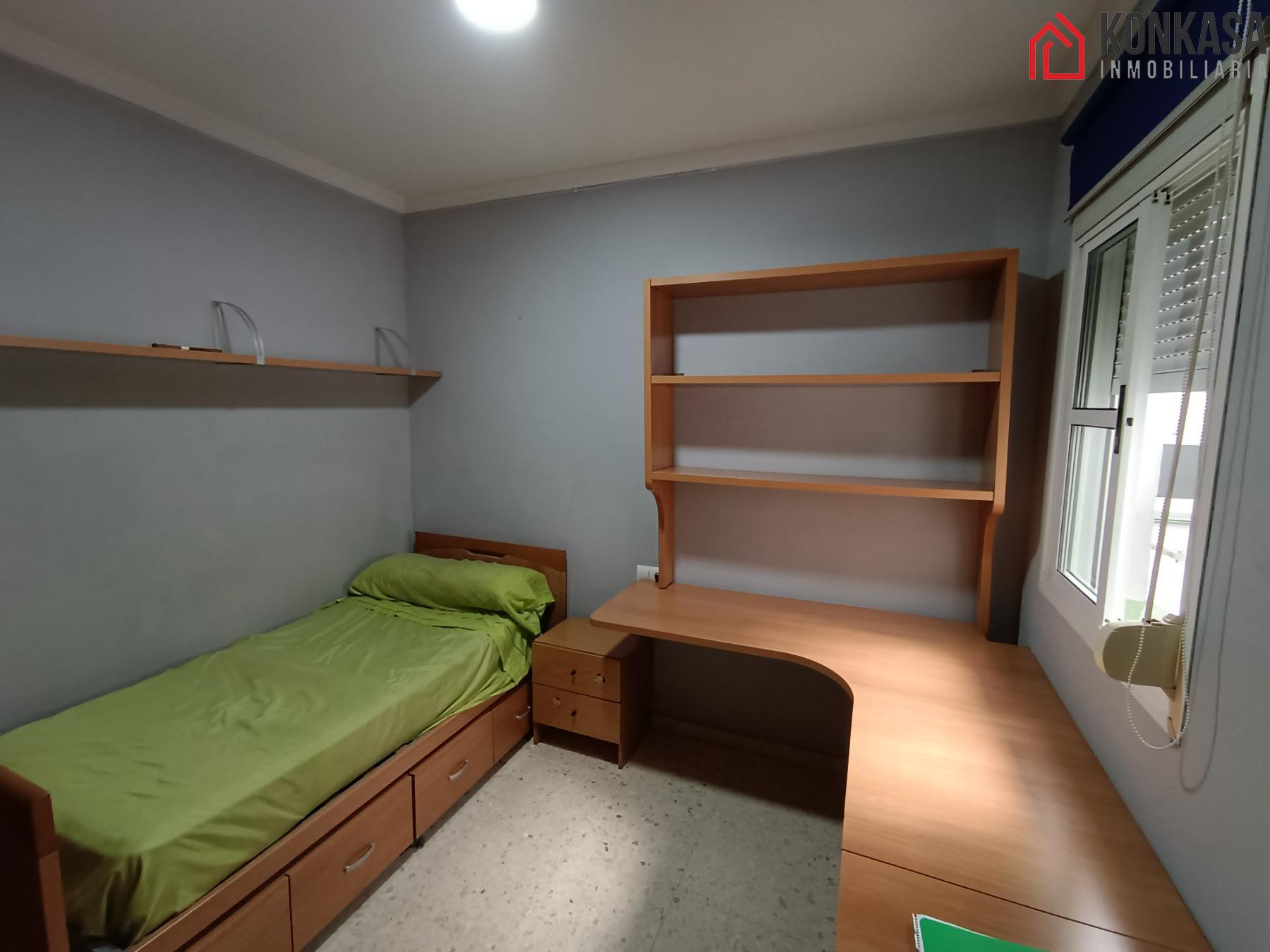 For sale of flat in Arcos de la Frontera