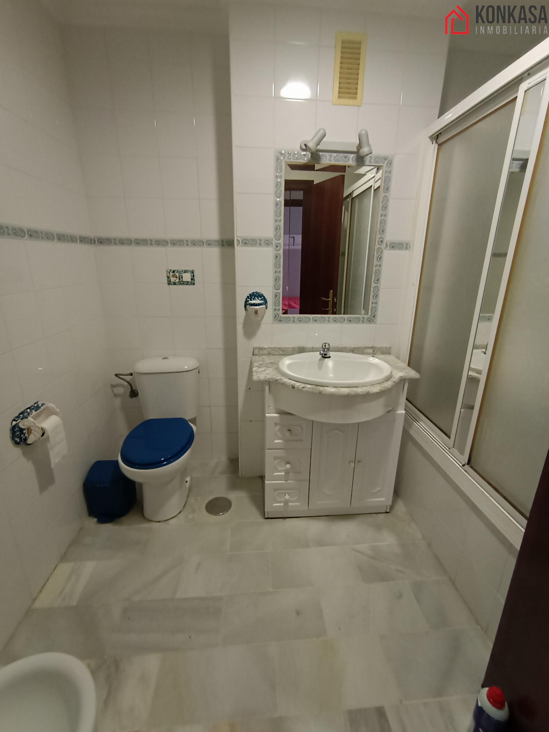 For sale of flat in Arcos de la Frontera
