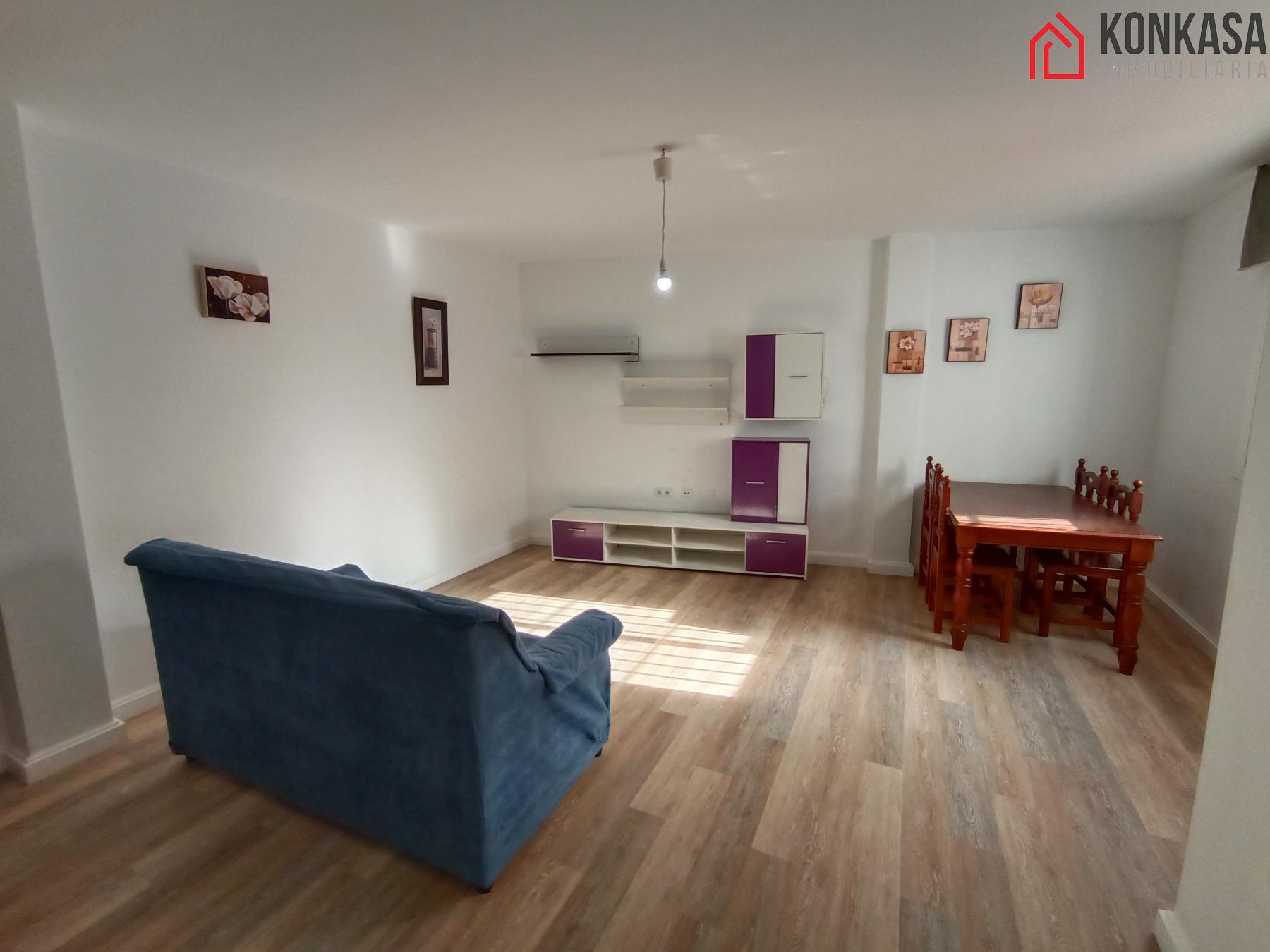 For sale of flat in Arcos de la Frontera