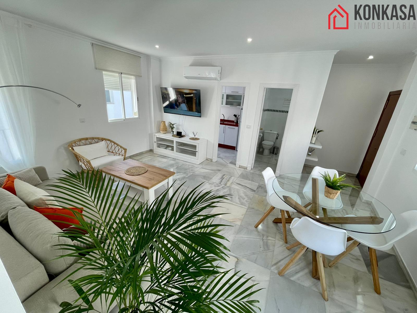 For sale of flat in Arcos de la Frontera