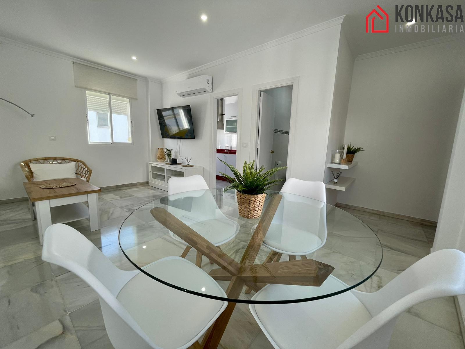 For sale of flat in Arcos de la Frontera