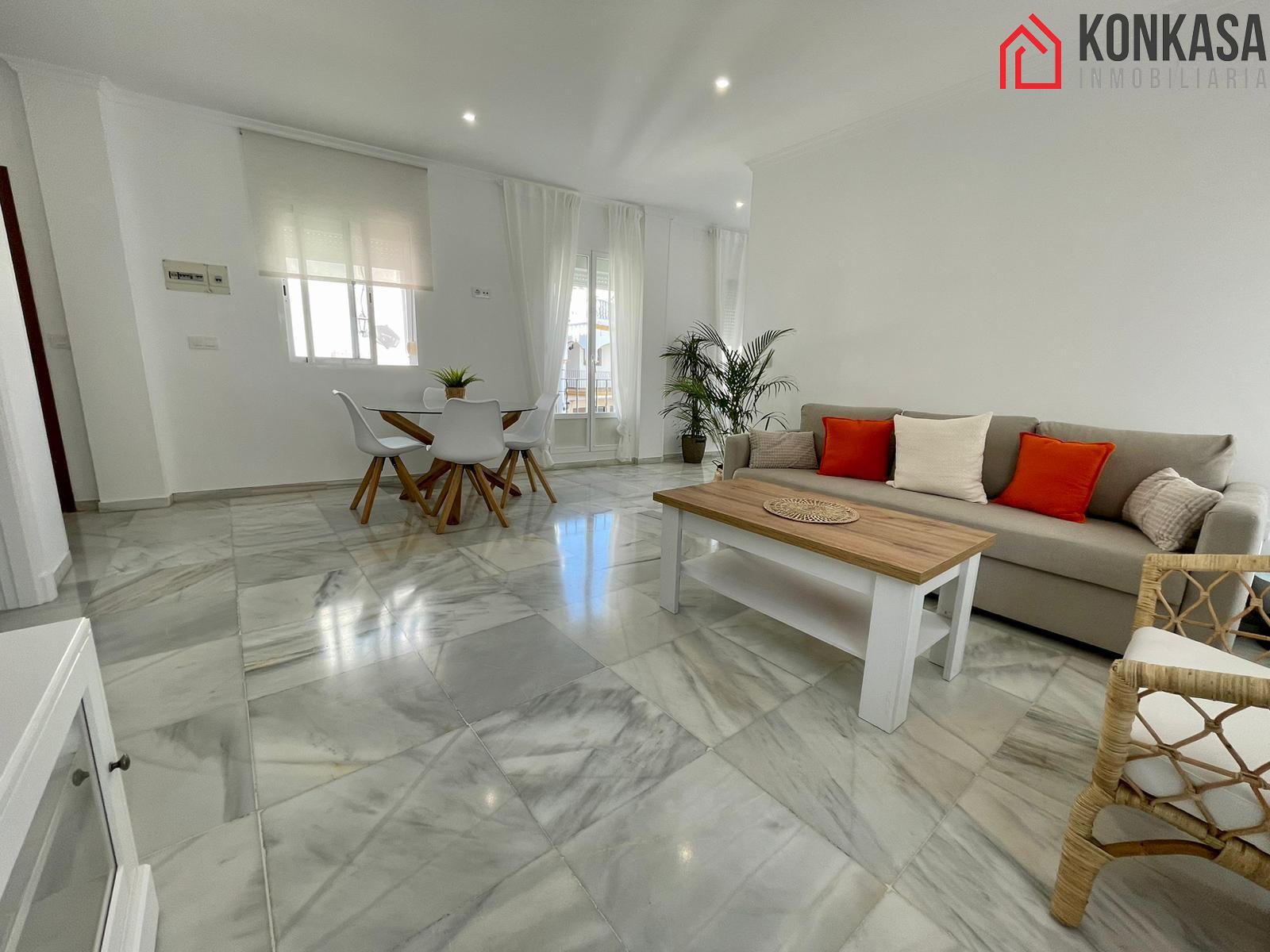 For sale of flat in Arcos de la Frontera