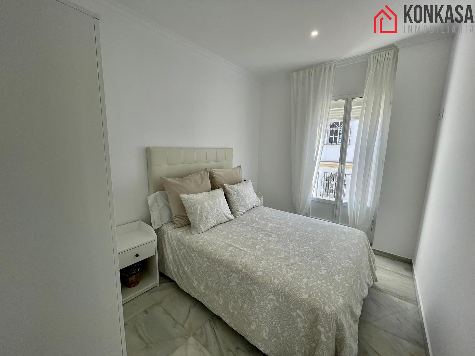 For sale of flat in Arcos de la Frontera