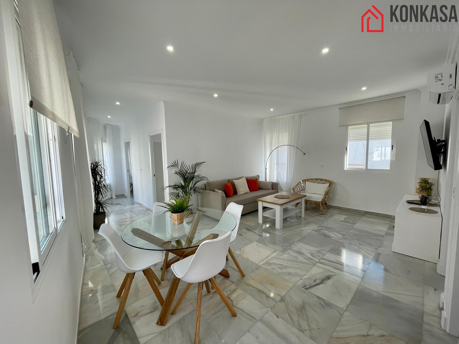 For sale of flat in Arcos de la Frontera