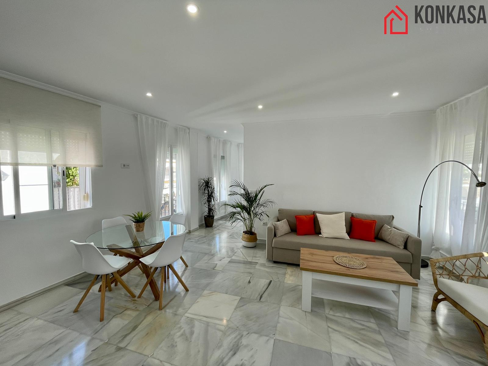 For sale of flat in Arcos de la Frontera