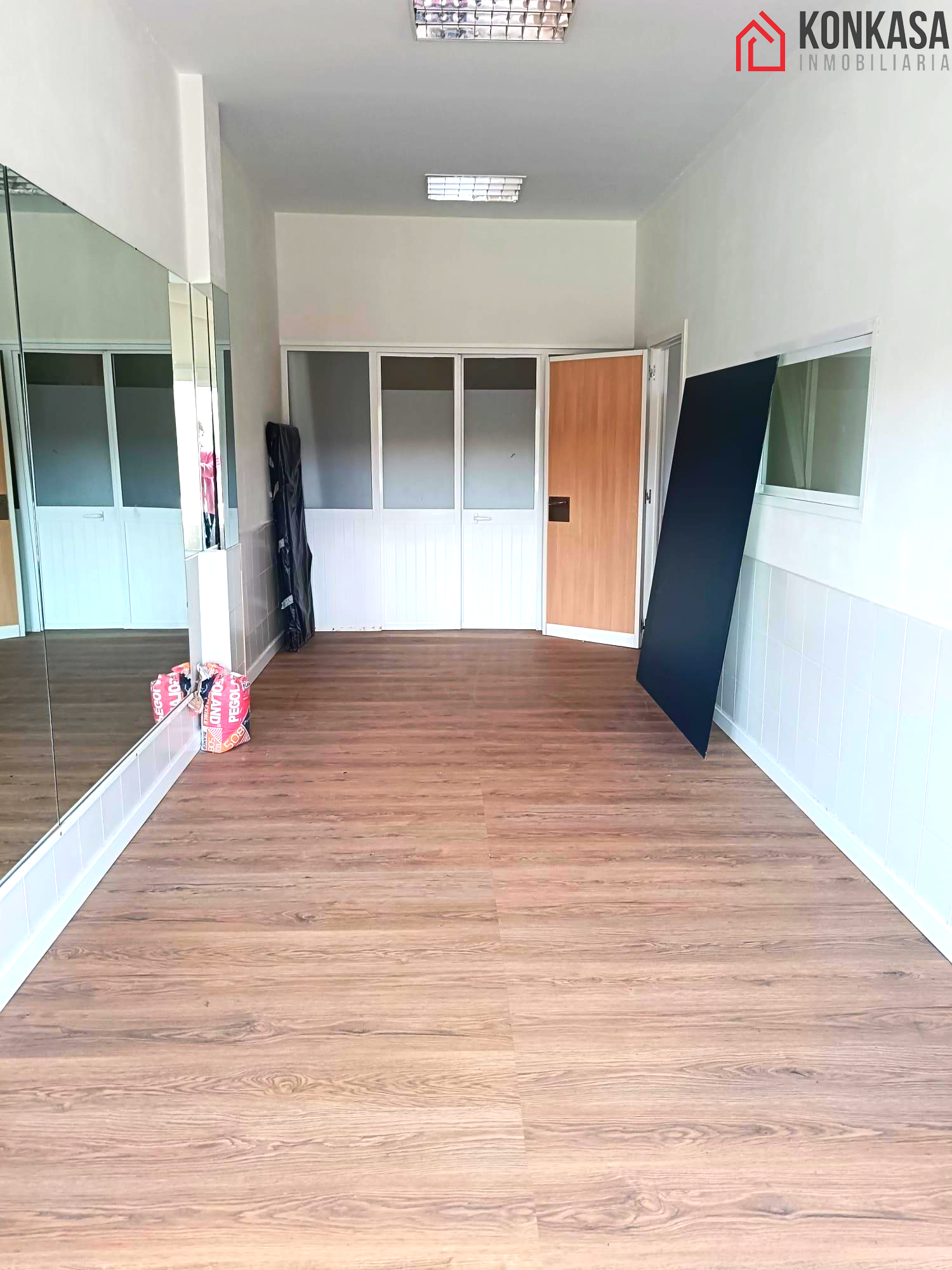 For sale of commercial in Arcos de la Frontera
