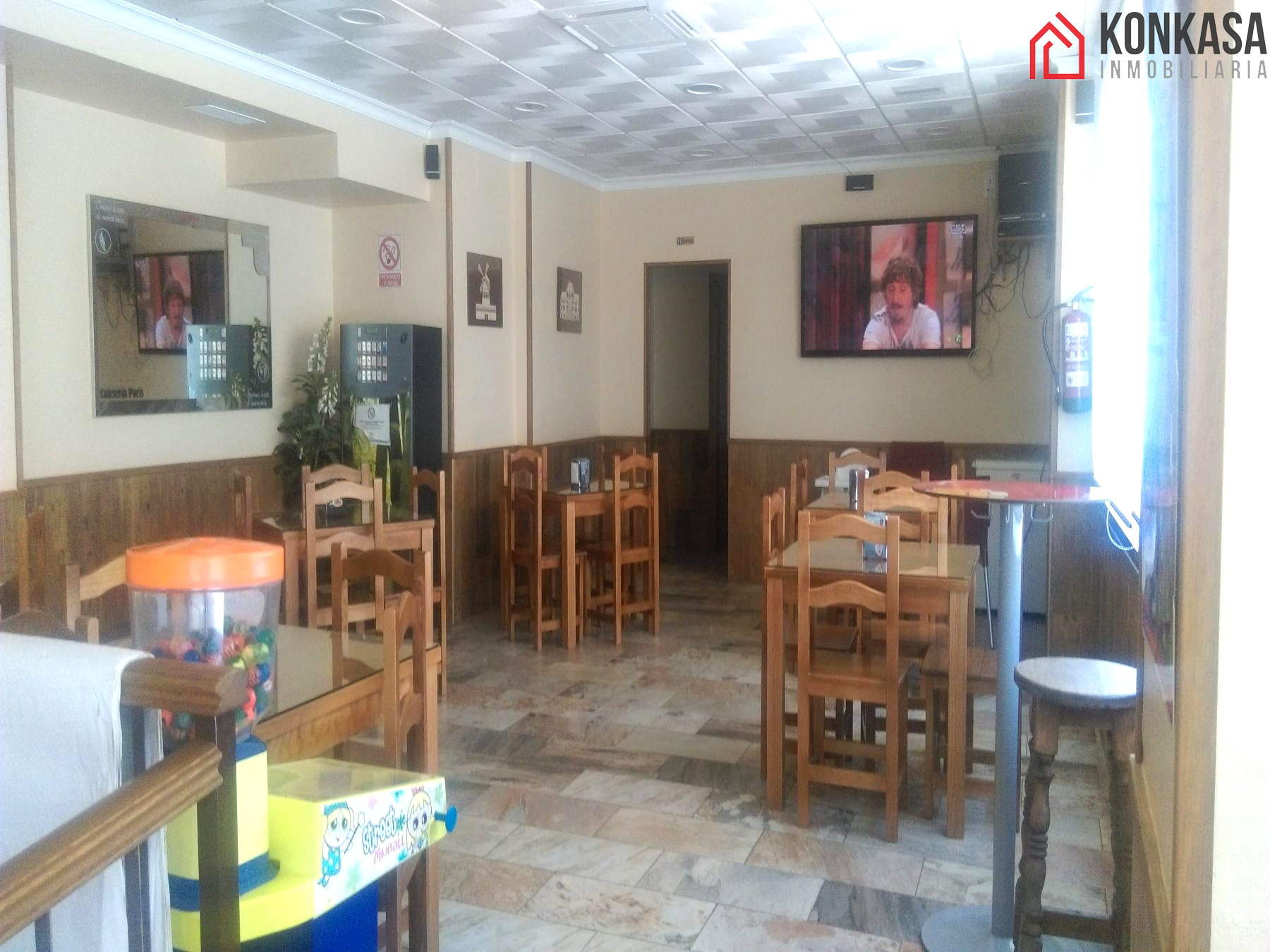 For sale of commercial in Arcos de la Frontera