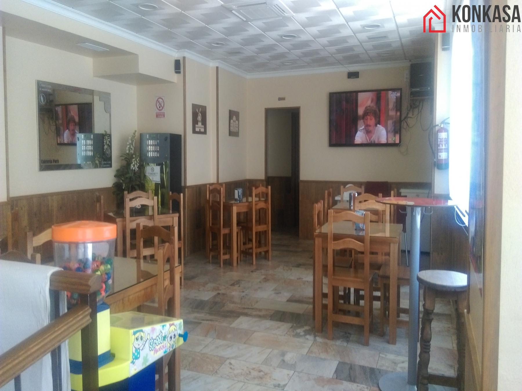 For sale of commercial in Arcos de la Frontera