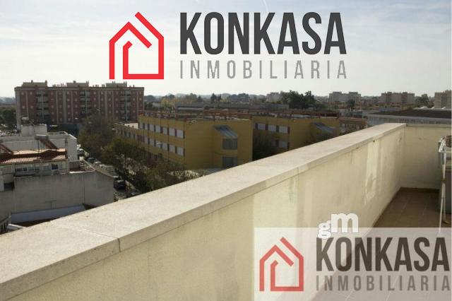 For sale of flat in Jerez de la Frontera